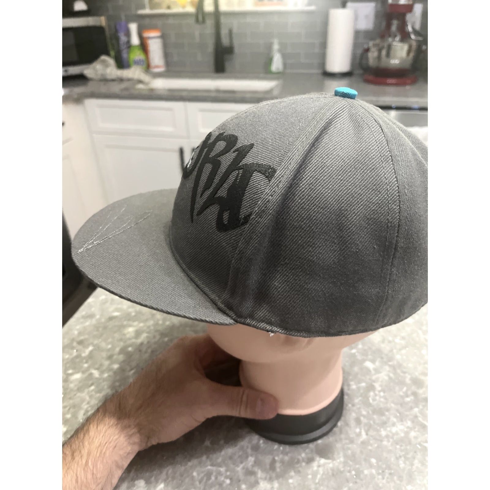 Vintage SeaWorld Adventure Park Hat Cap L/XL Adult Stretch Fit Gray Blue Embroidered SeaWorld Logo Baseball Cap Mens Size ONE SIZE - 3 Thumbnail