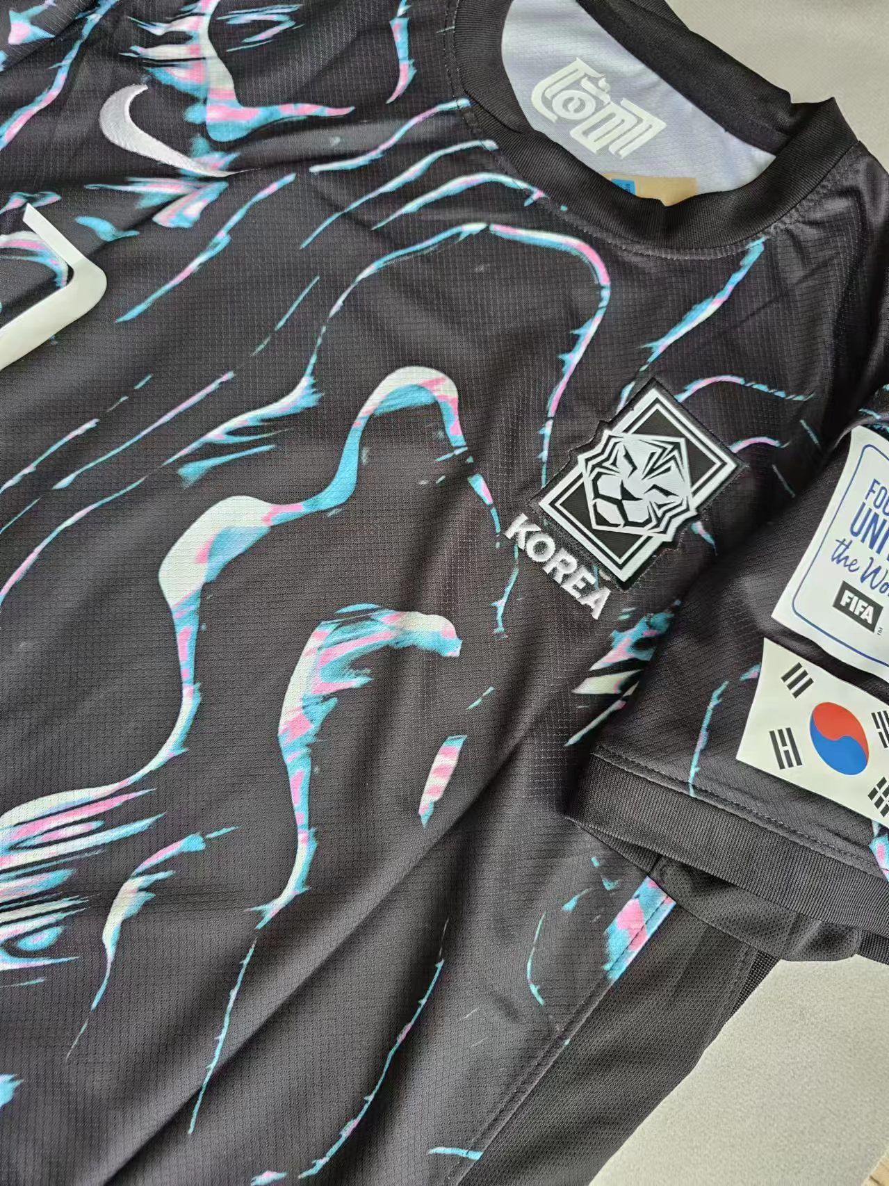 Other 2024 South Korea #7 Son Heung-Min Jersey L Size US L / EU 52-54 / 3 - 3 Thumbnail