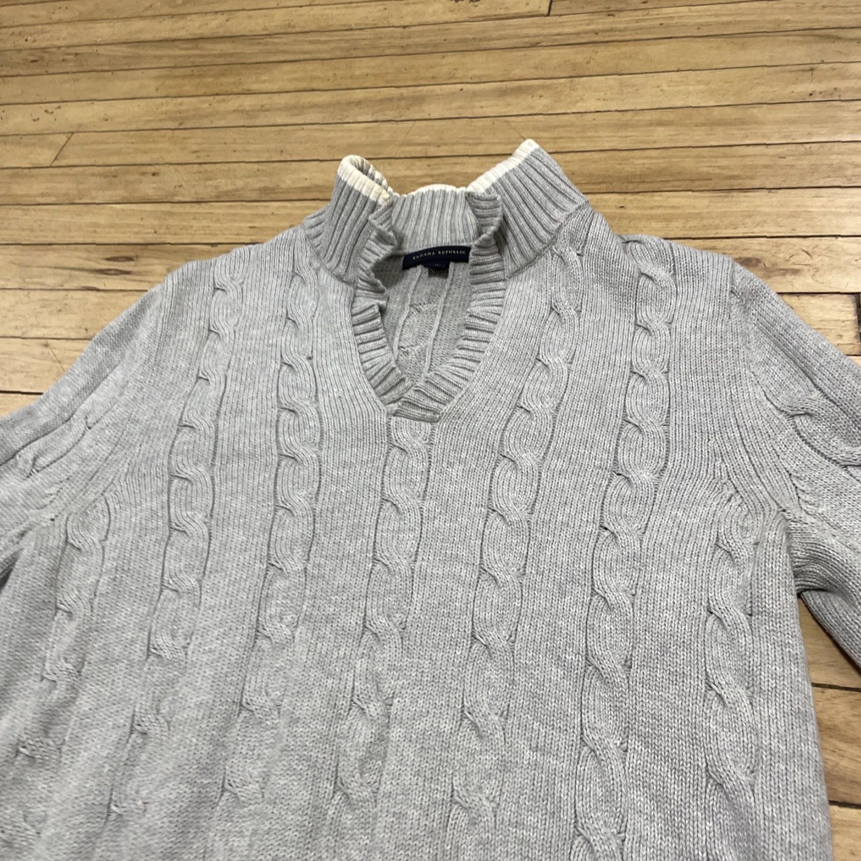Banana Republic VINTAGE Banana Republic Sweater Men M Gray Cable Knit Open Collar Yacht Old Money Shirt (Not allowed: new words). Size US M / EU 48-50 / 2 - 5 Thumbnail