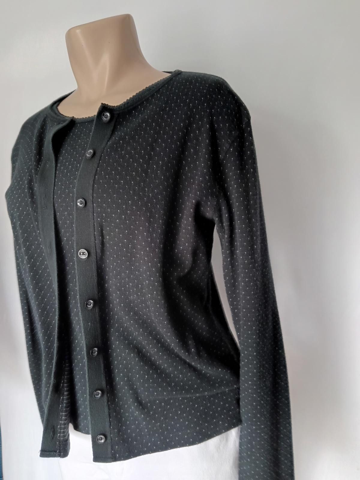 Designer Stylish Women's Liz Golg Button Up Cardigan and Blouse set Size M / US 6-8 / IT 42-44 - 2 Thumbnail