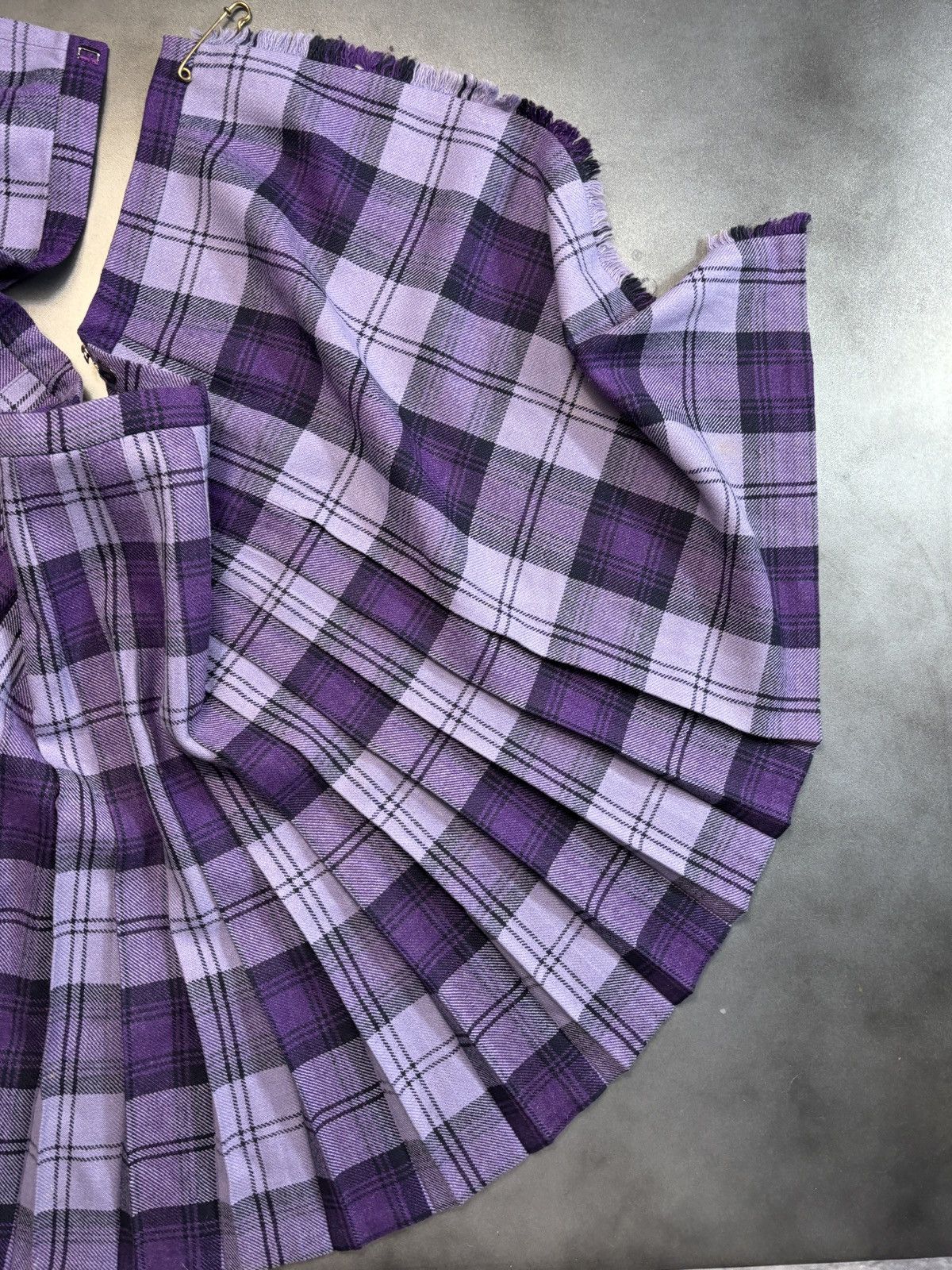 Marks & Spencer × Vintage 1960s Plaid Skirt Vintage St. Michaels England Tartan School Size 23" - 8 Thumbnail
