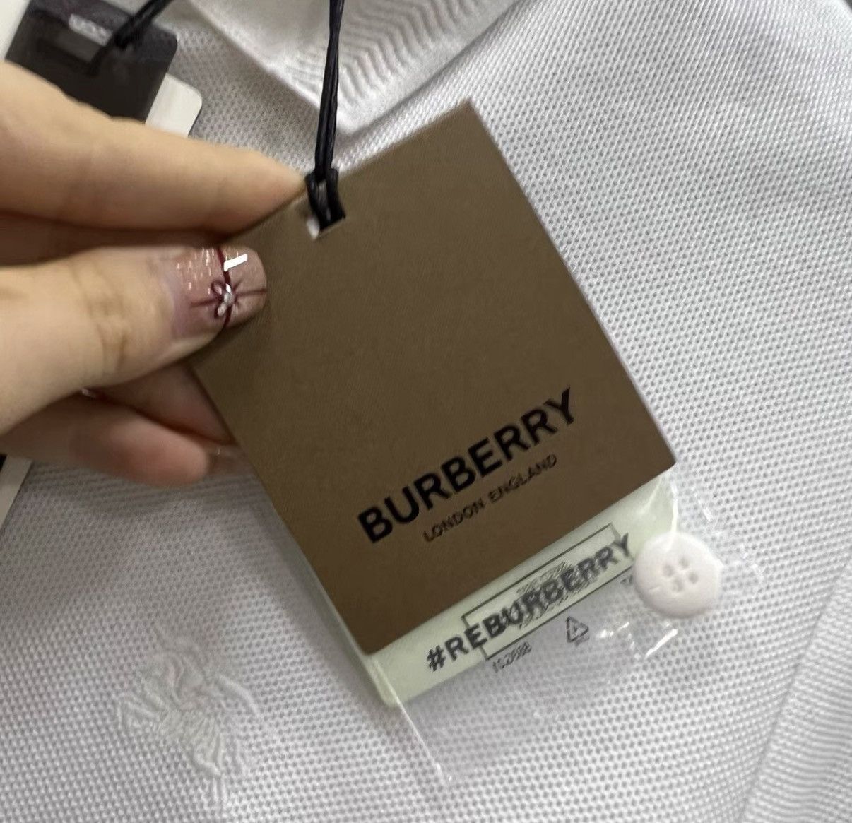 Burberry Burberry Knight Embroidered Short-Sleeve Polo Shirt J41 Size US XS / EU 42 / 0 - 5 Thumbnail