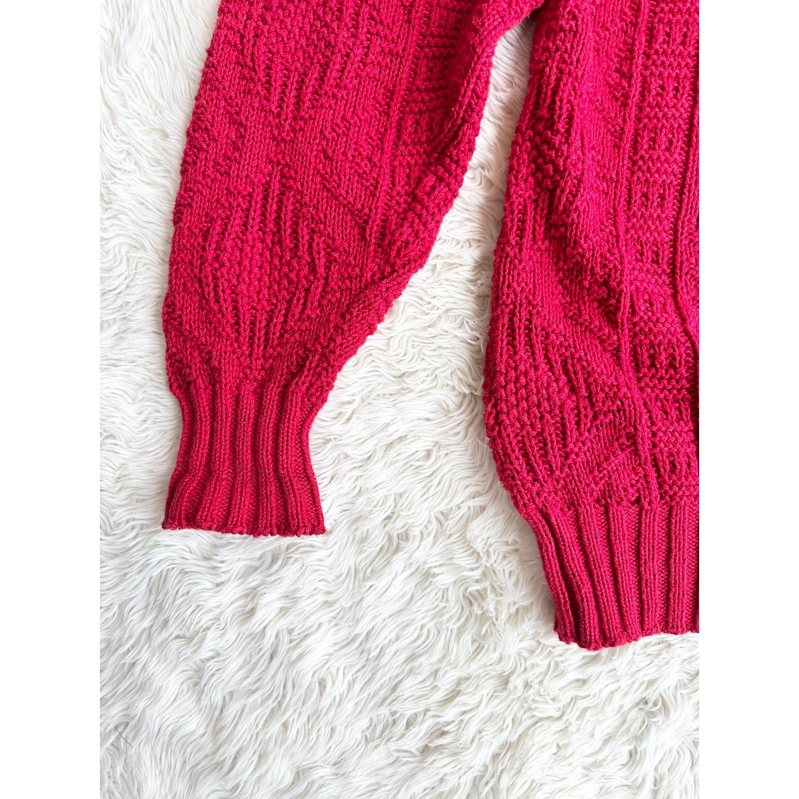 Vintage 80’s Red Cotton Cable Knit Sweater size Medium Size US M / EU 48-50 / 2 - 11 Thumbnail