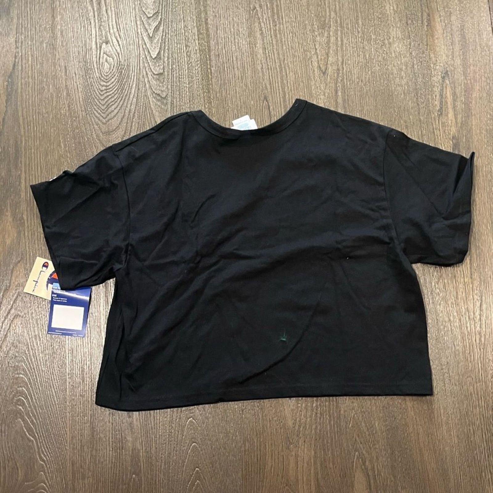 Champion NWT Champion Black Graphic Crop Top - Size L Size L / US 10 / IT 46 - 4 Thumbnail
