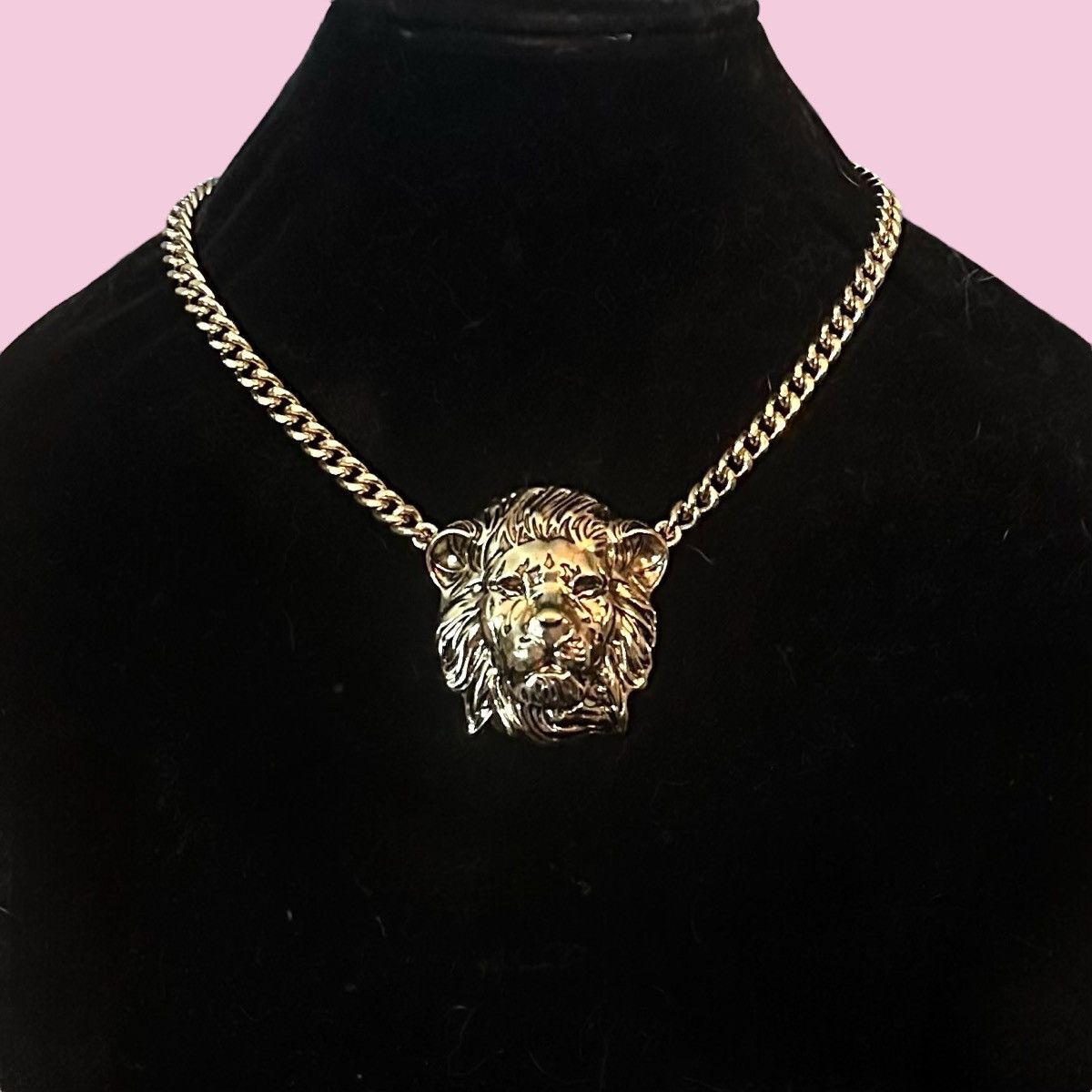 Other Chunky gold tone lions head necklace Size ONE SIZE - 1 Thumbnail