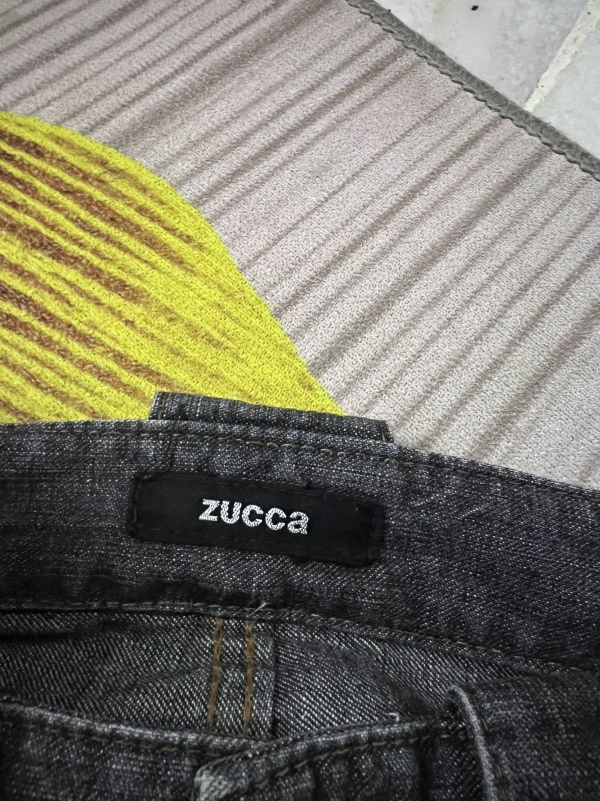 Japanese Brand 💥Zucca Multipocket Reconstruct Design Distressed Jean Size US 30 / EU 46 - 18 Thumbnail