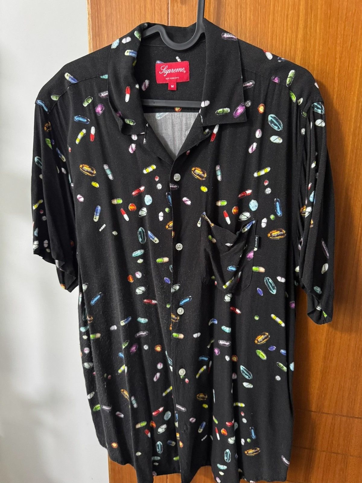 Supreme Supreme Pills Rayon Shirt Size US M / EU 48-50 / 2 - 2 Thumbnail