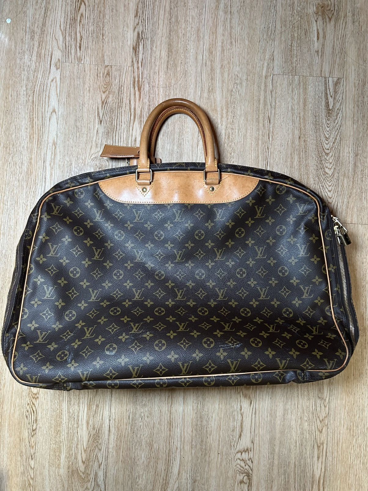 Louis Vuitton Louis Vuitton Alize 2 Poches in Monogram Canvas Size ONE SIZE - 1 Thumbnail