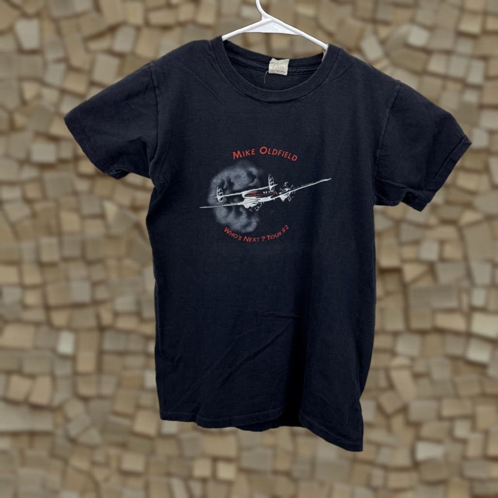 Vintage VINTAGE 1982 Mike Oldfield World Tour T-Shirt Black Size S Unisex Rockabilly Graphic Tee 1980s Small Size US S / EU 44-46 / 1 - 1 Thumbnail