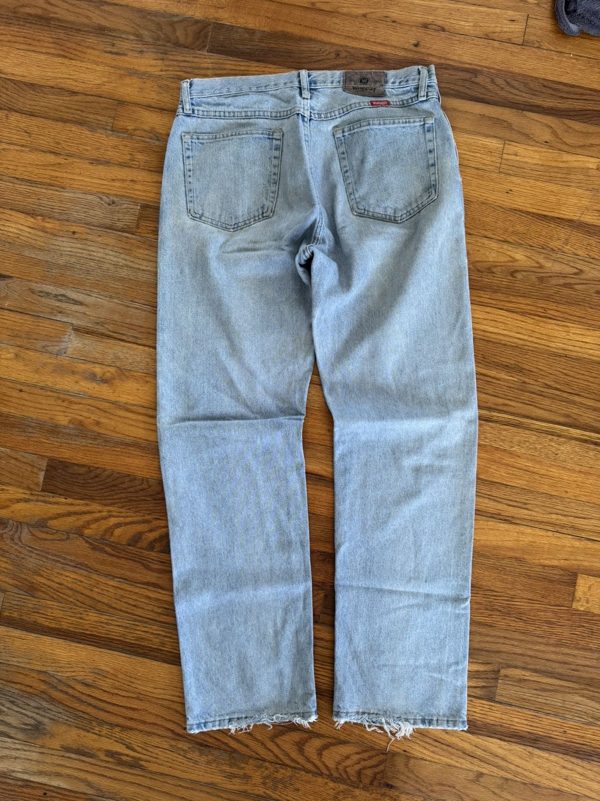 Vintage × Wrangler Vintage Wrangler Light-Wash Denim Jeans Size US 34 / EU 50 - 5 Thumbnail
