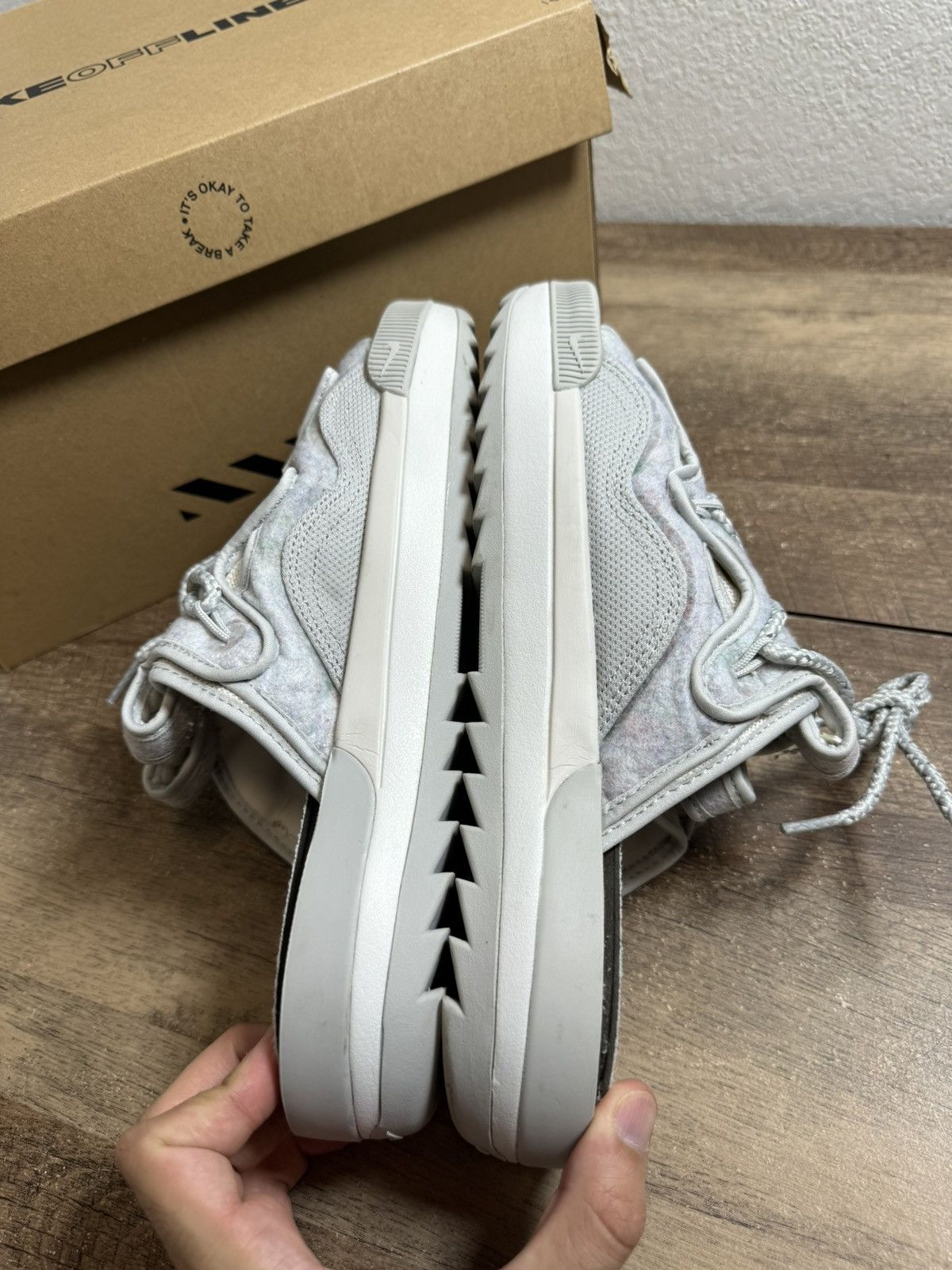 Nike NEW NIKE Offline 2.0 Grey/Fog Slip-On Slides Sandals Size 10 Size US 10 / EU 43 - 5 Thumbnail