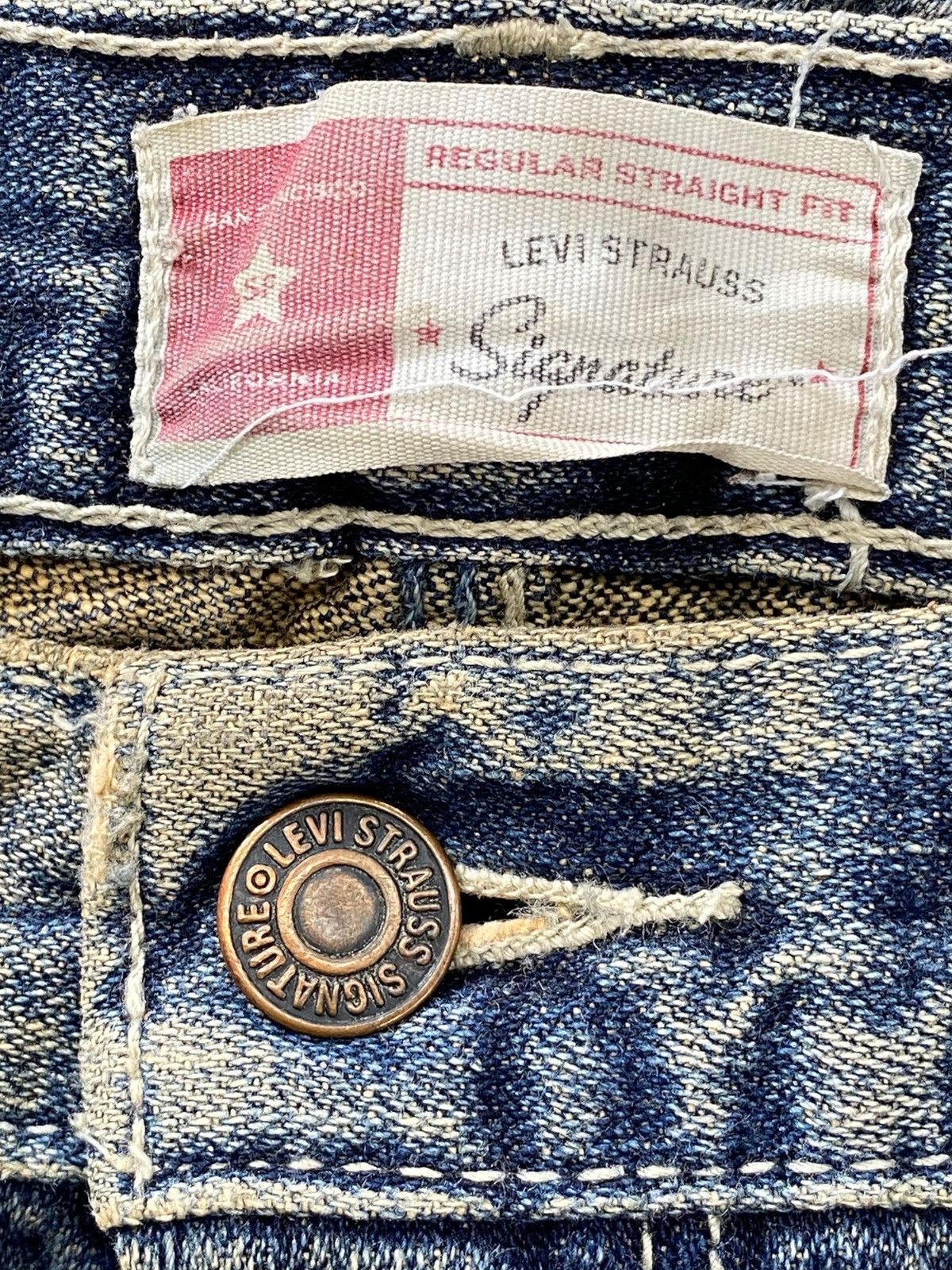 Levi's Y2K Levi's blue straight leg jeans distressed, faded jeans Size US 42 / EU 58 - 10 Thumbnail