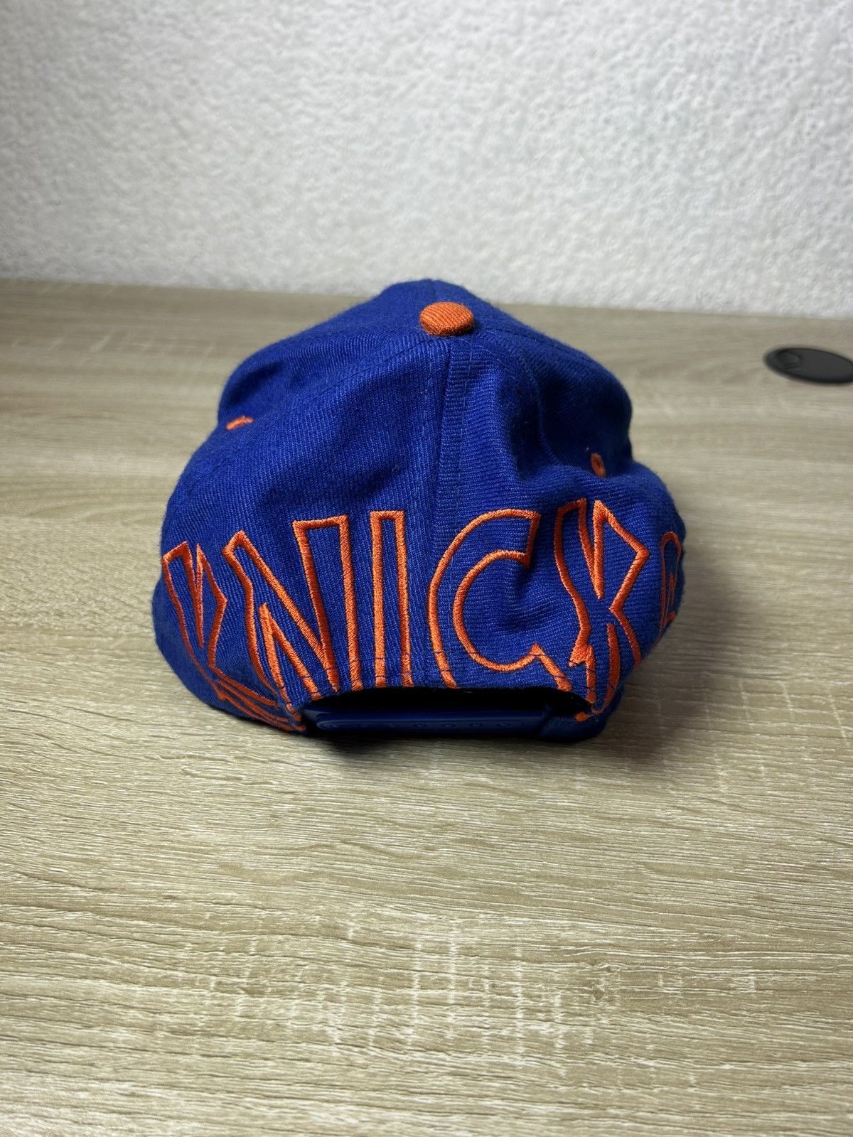 NBA KNICKS BIG LOGO VINTAGE HAT NBS *RARE* Size ONE SIZE - 3 Thumbnail