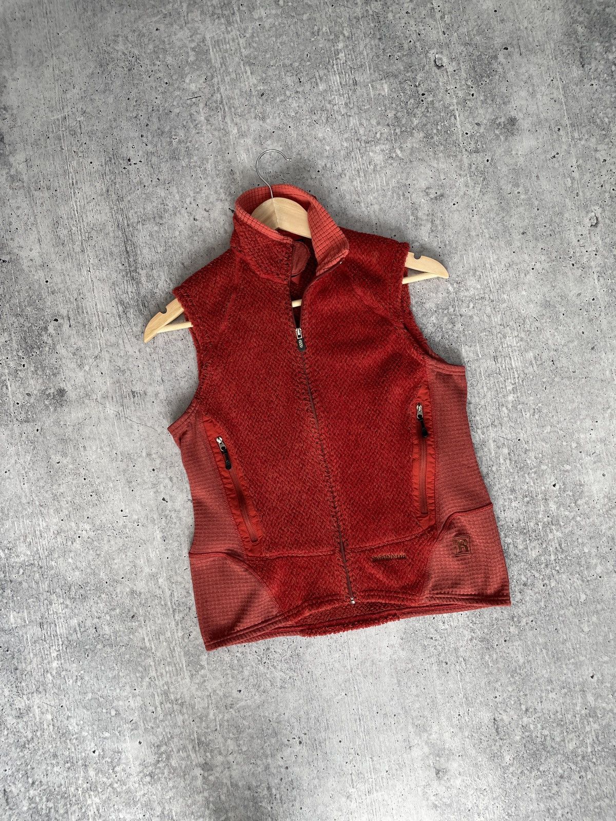 Patagonia × Vintage Patagonia Women's Polartec Fleece Vest Red size XS Size XS / US 0-2 / IT 36-38 - 4 Thumbnail