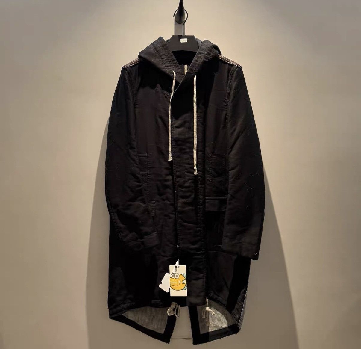 Rick Owens Rick Owens DRKSHDW Drawstring Coat with Special Back Panel Size XS / US 0-2 / IT 36-38 - 1 Thumbnail