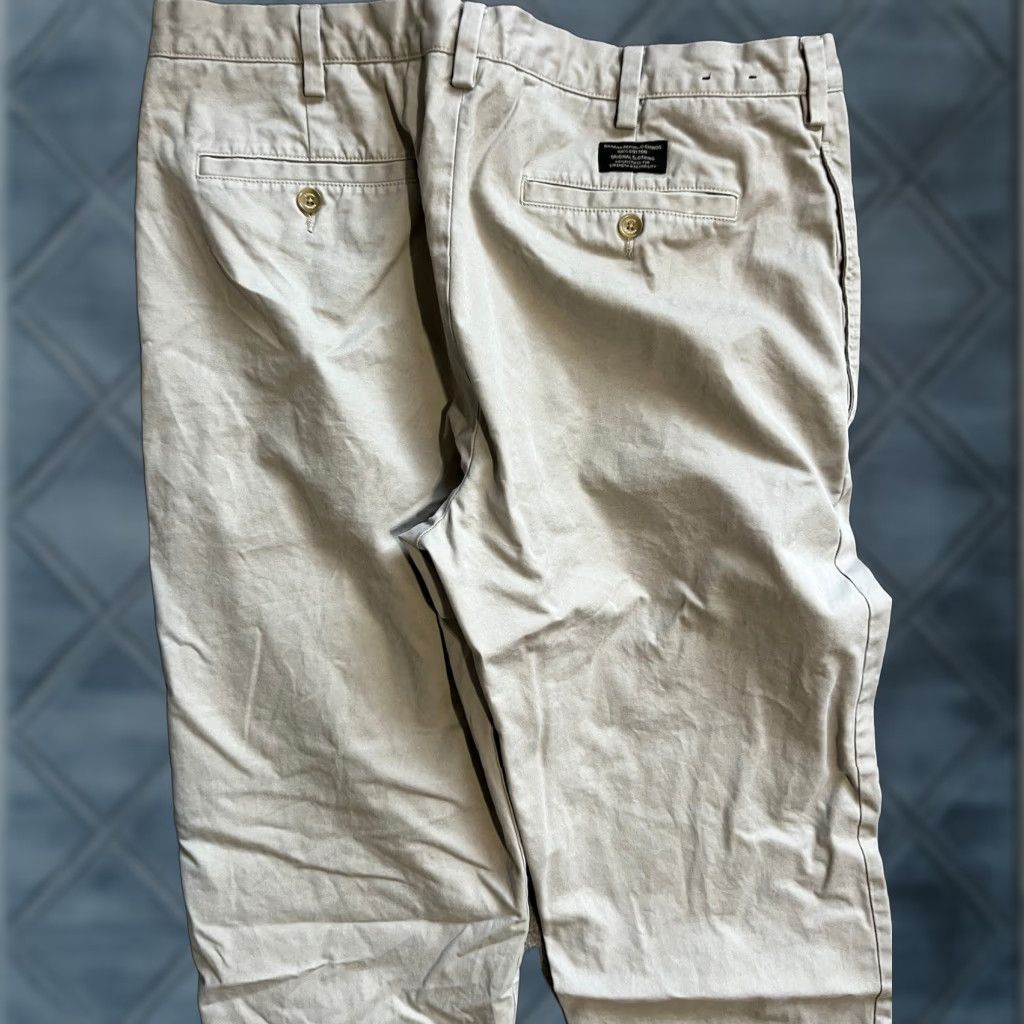 Banana Republic Banana Republic Mens Y2K Gavin Chino Pants 38x30 Beige Distressed Size US 38 / EU 54 - 1 Thumbnail