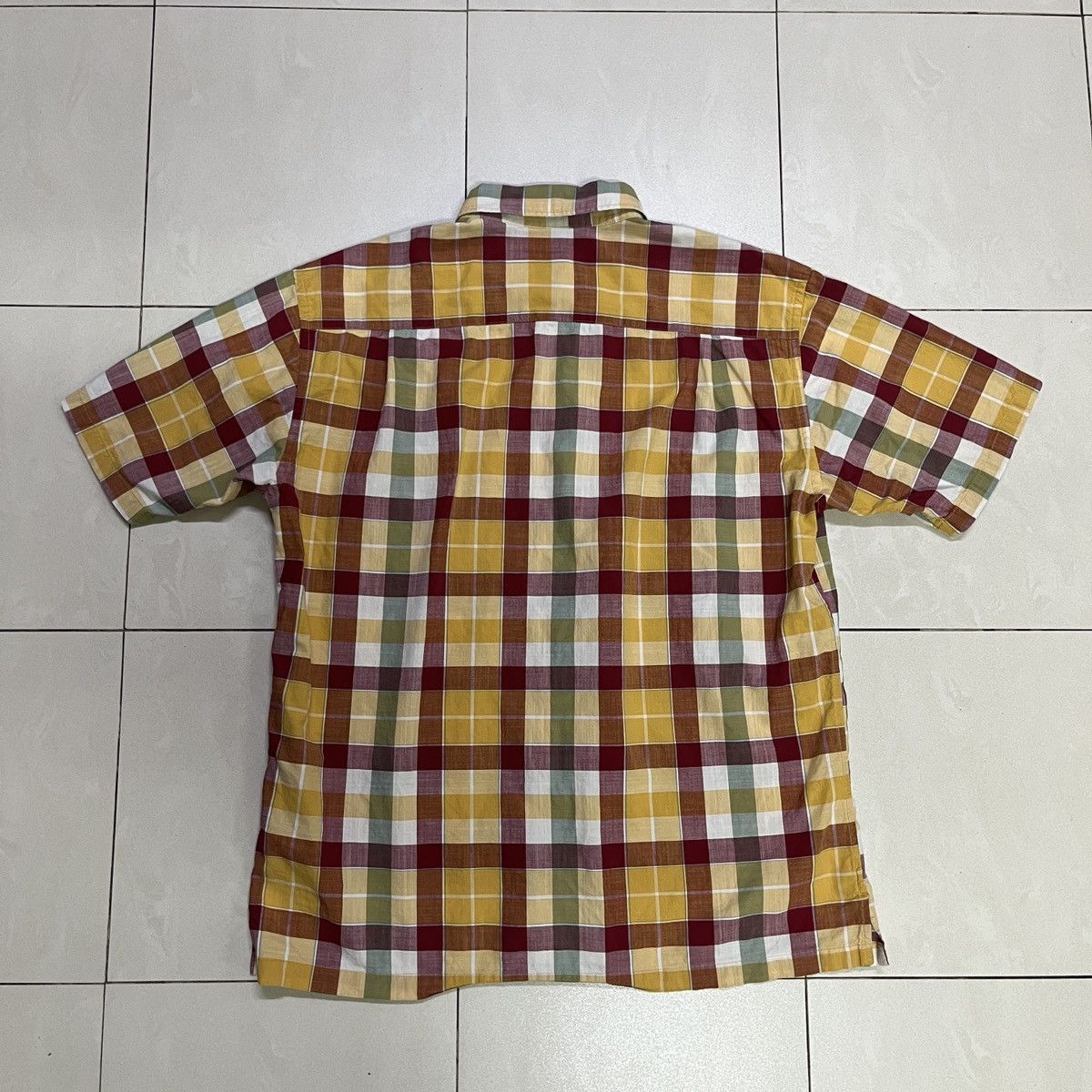 Uniqlo Uniqlo Madras Checkered Button Up Shirt Size US M / EU 48-50 / 2 - 6 Thumbnail