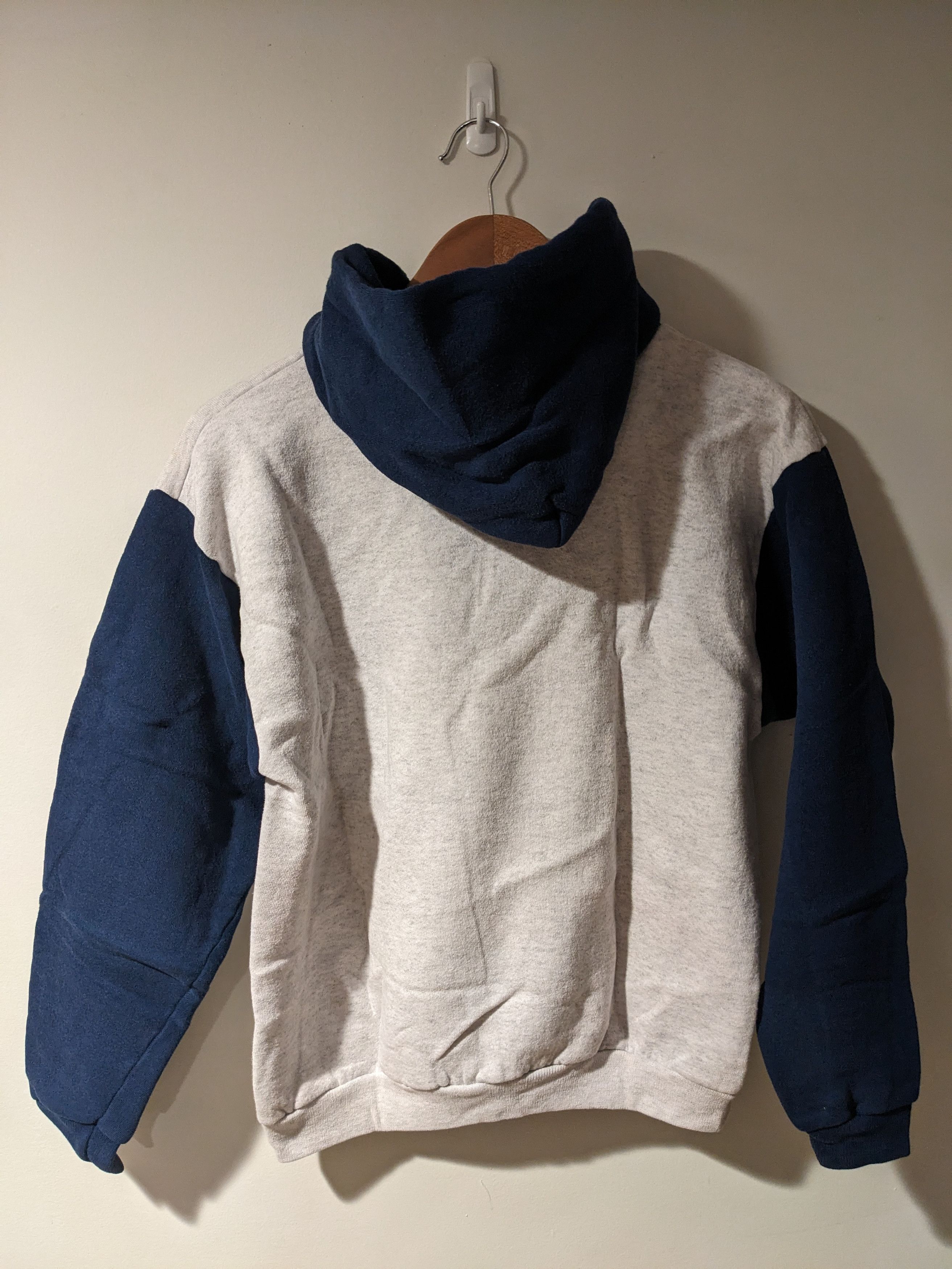 Nike × Vintage Vintage 90s Nike Swoosh Essential Gray YOUTH X-Large Hoodie Size US XL / EU 56 / 4 - 11 Thumbnail