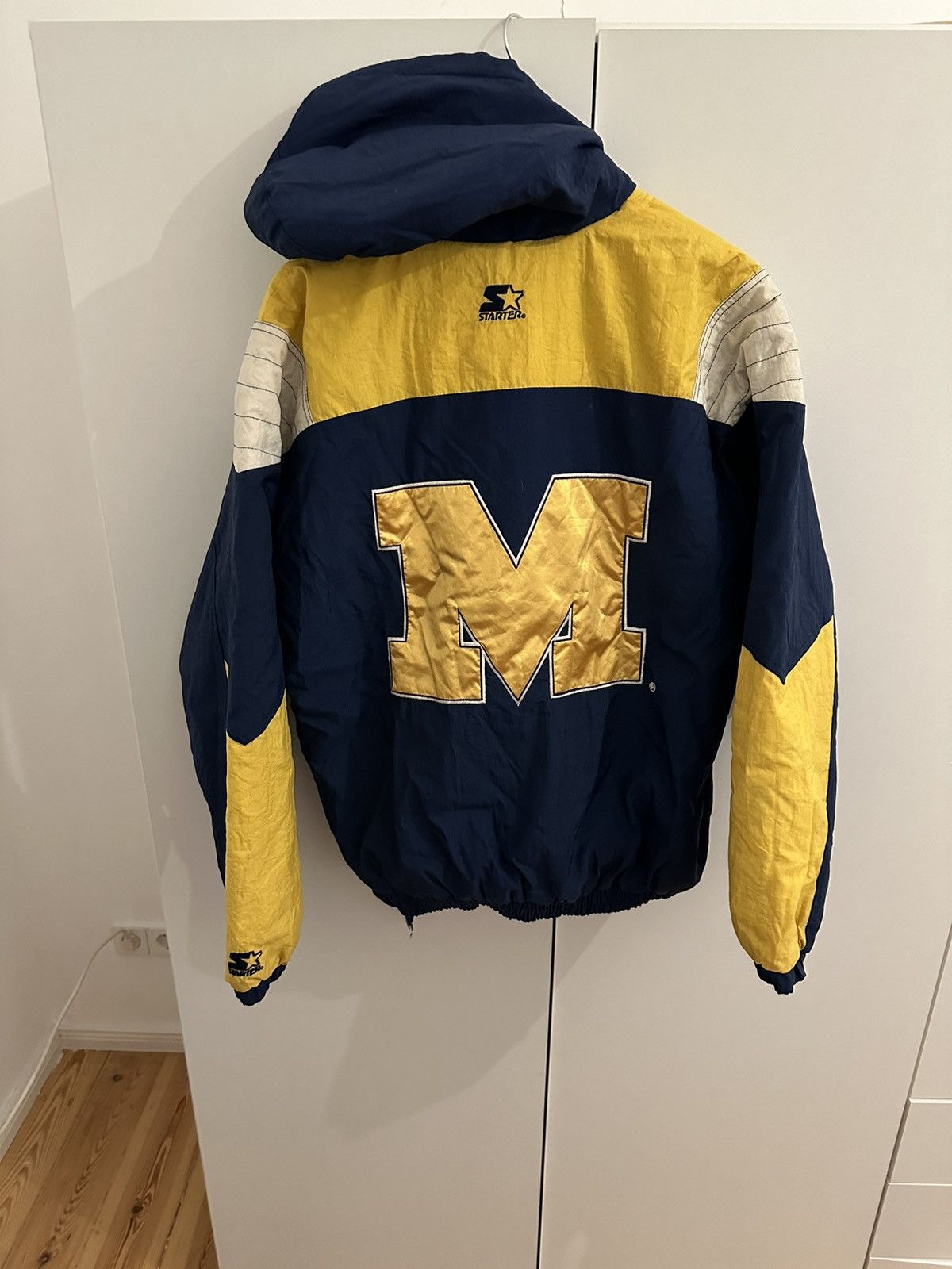 Starter Starter Jacke Michigan Wolverines Size M NFL JACKET Size US M / EU 48-50 / 2 - 2 Thumbnail