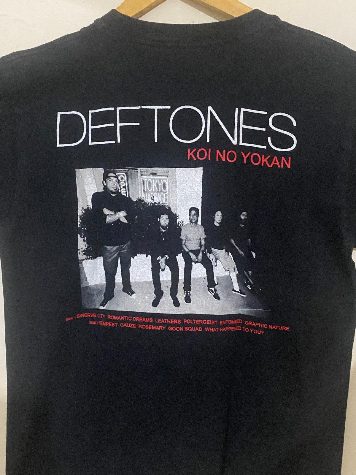 Band Tees RARE 00s Deftones Koi No Yokan Tees Size US M / EU 48-50 / 2 - 4 Thumbnail