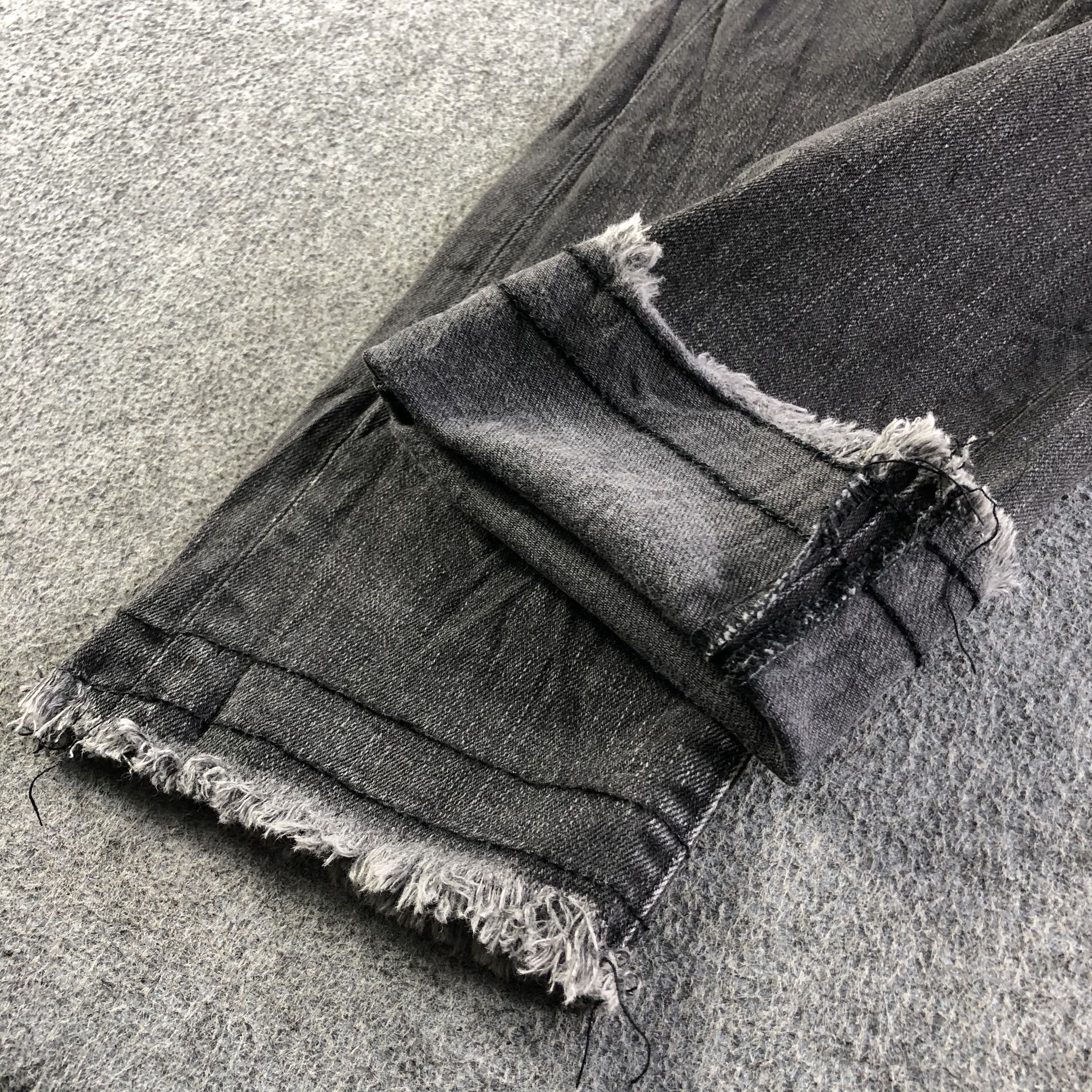 Vintage Vintage Zara Distress Jeans-J3765 Size US 31 - 6 Thumbnail