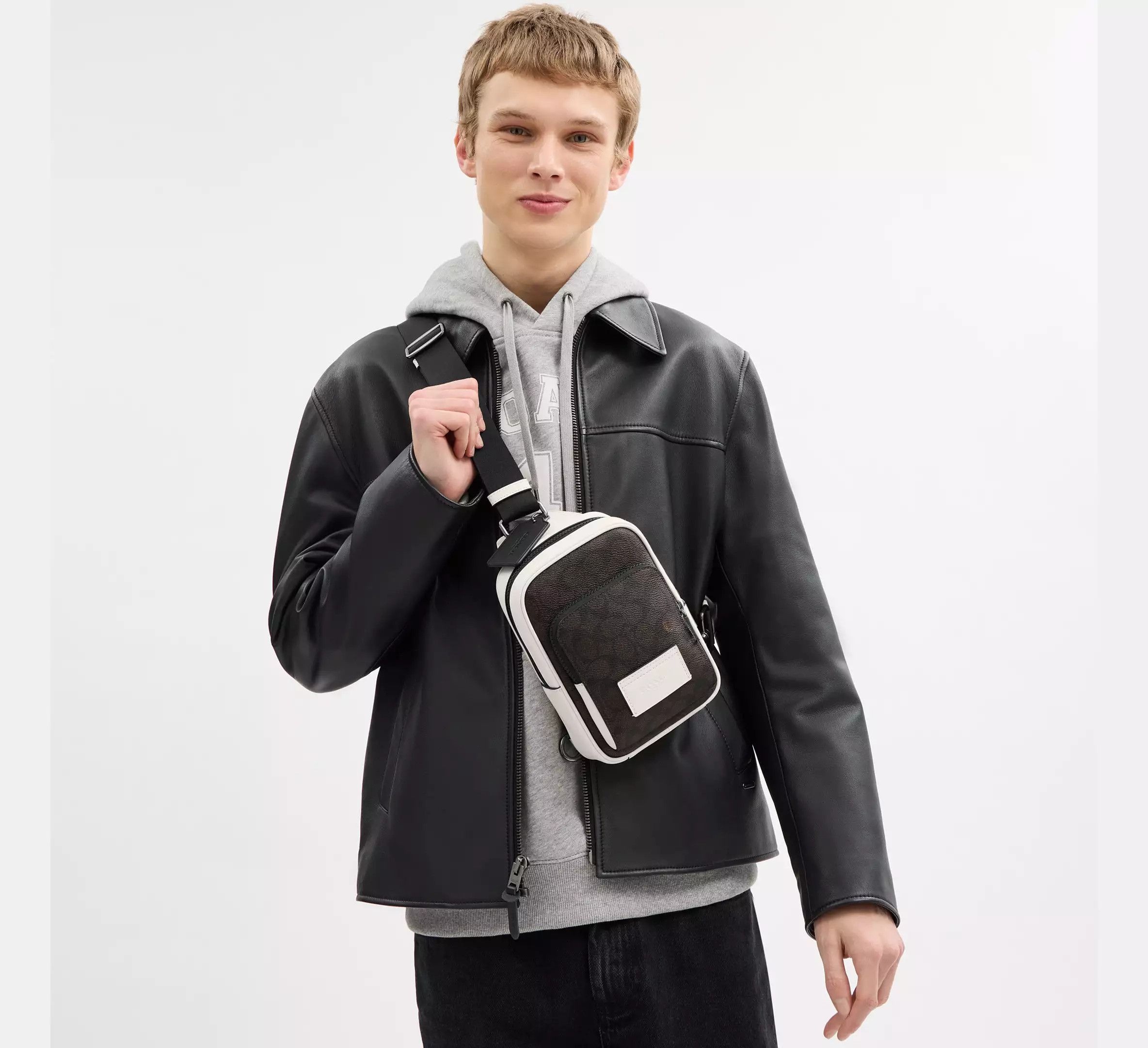 Coach Racer Sling Pack In Colorblock Signature Canvas CY912 Size ONE SIZE - 4 Thumbnail