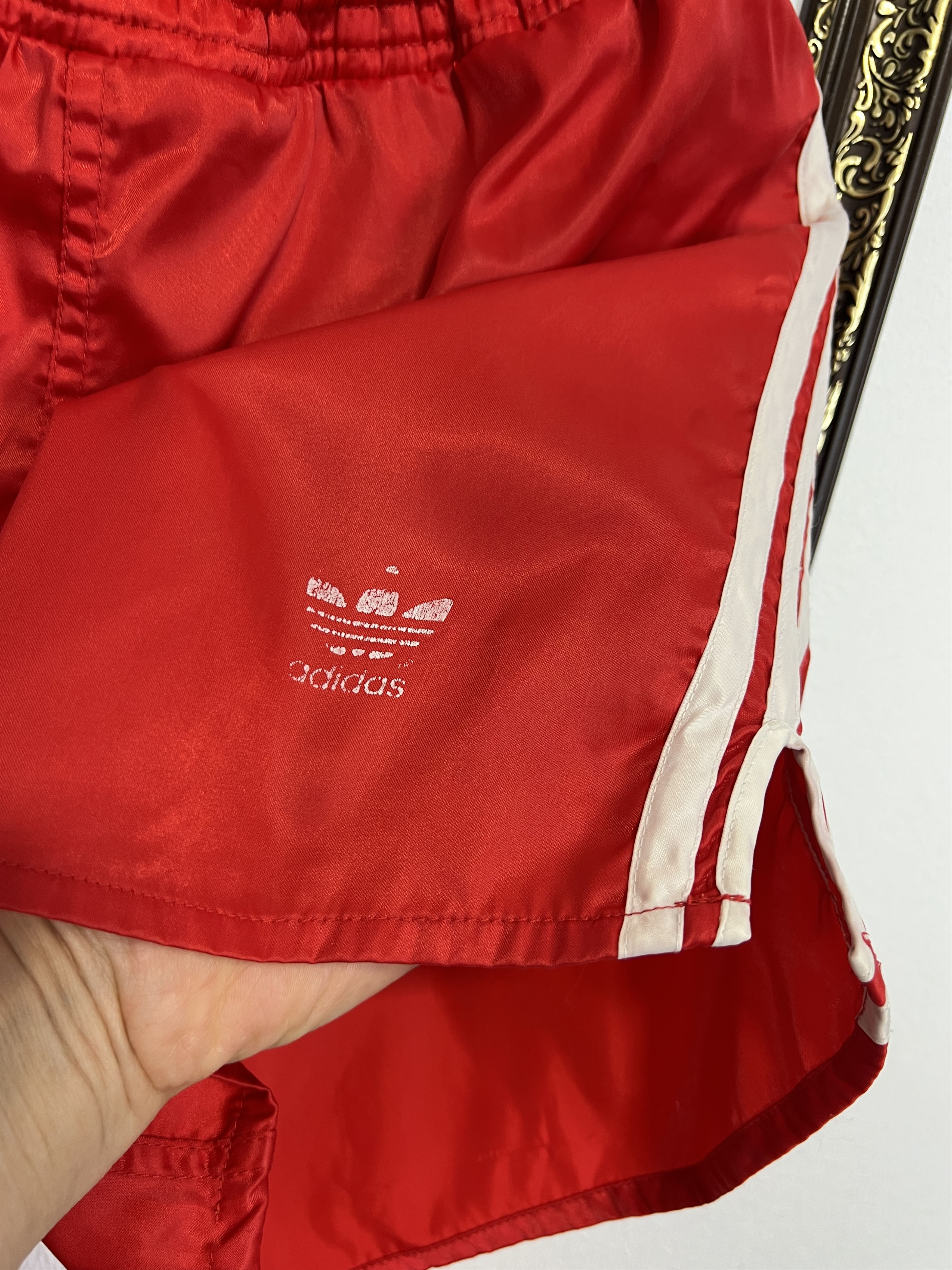 Adidas Vintage 90's Nylon Shorts Run Rare Athletic Sport Hype Size US 34 / EU 50 - 4 Thumbnail