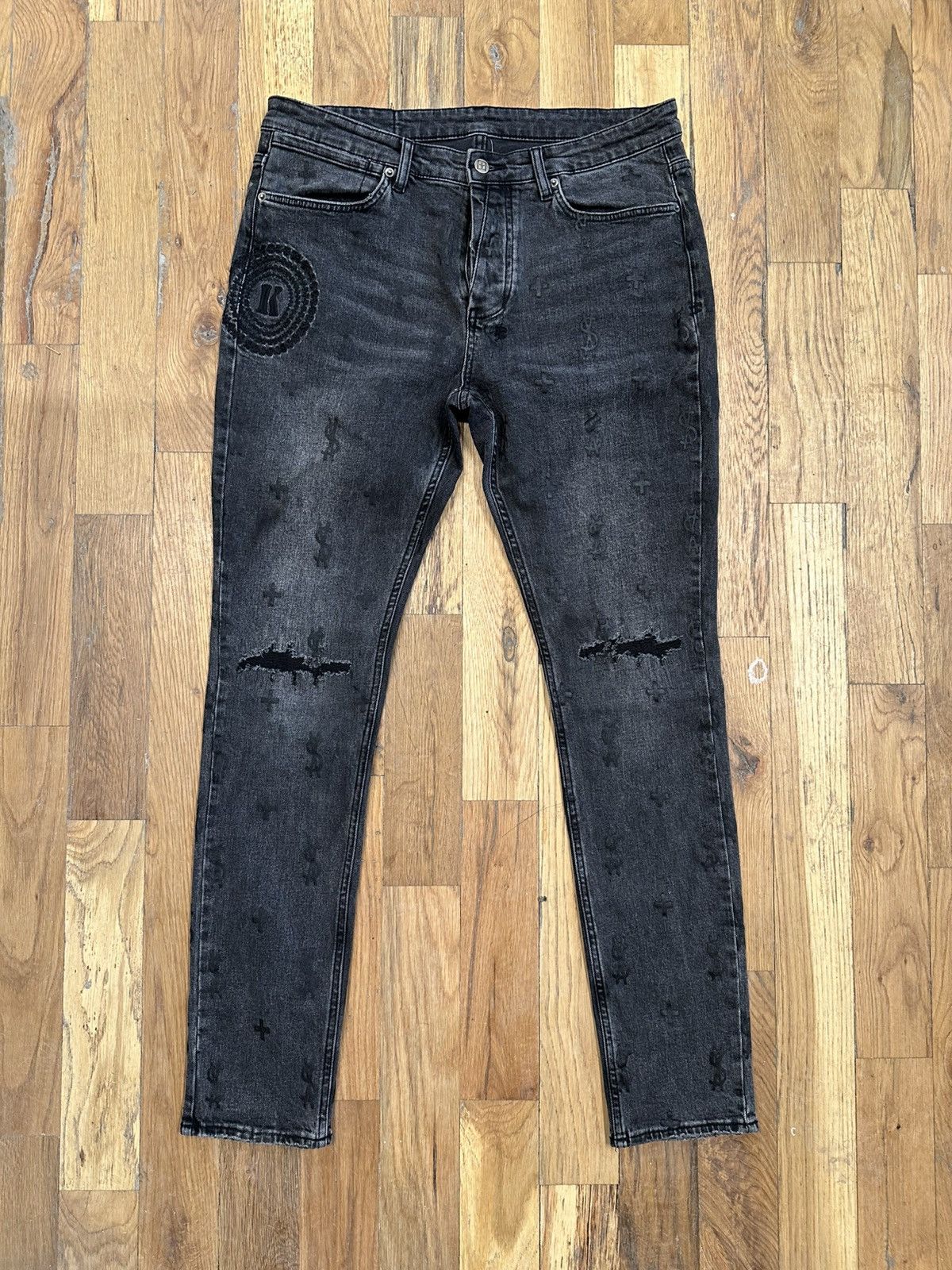 Ksubi Ksubi AOP Logos Faded Black Denim Jeans Size 36 Size US 36 / EU 52 - 1 Thumbnail