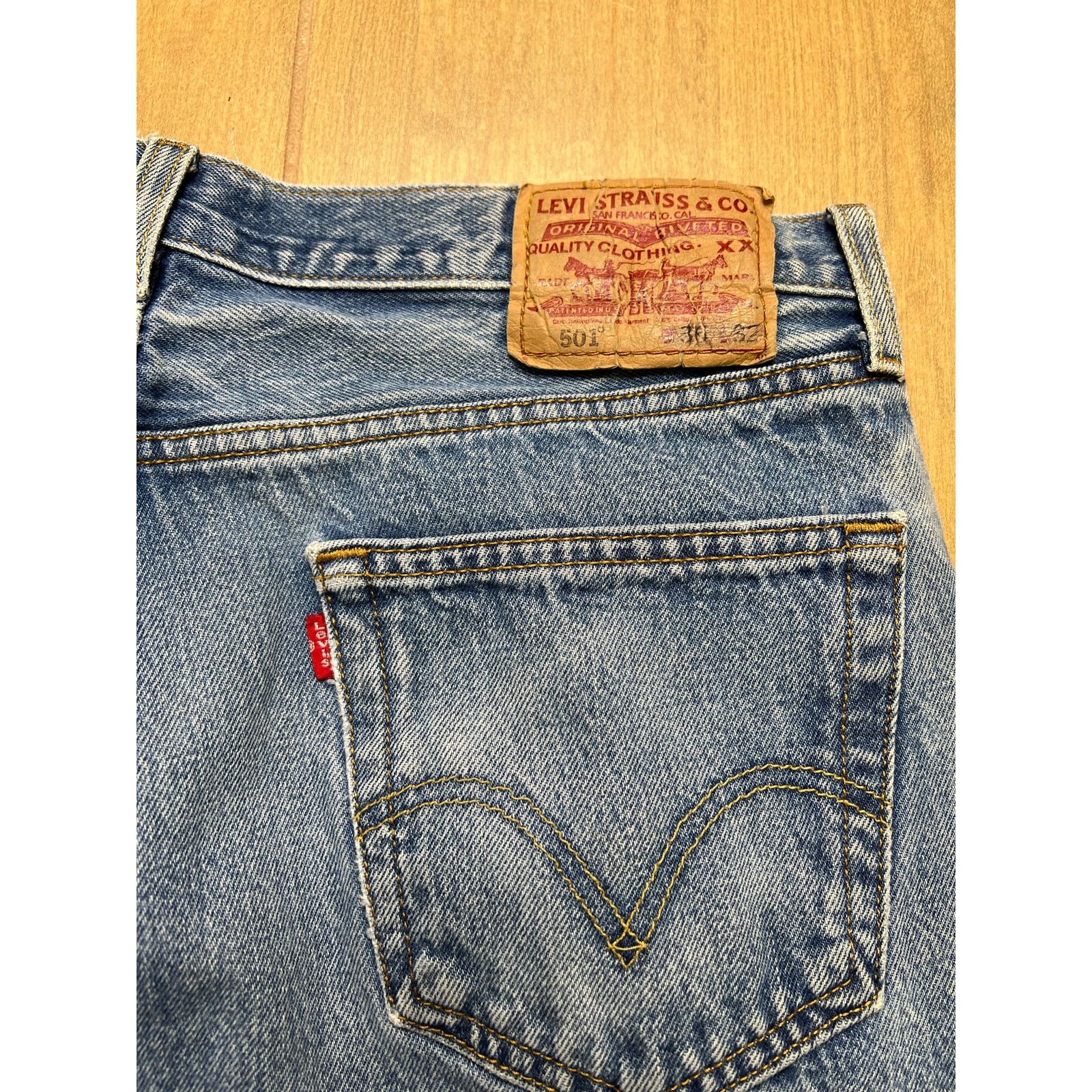Levi's Levi’s 501 Jeans Men Straight Leg Denim Actual Size 34x28 Size US 36 / EU 52 - 8 Thumbnail