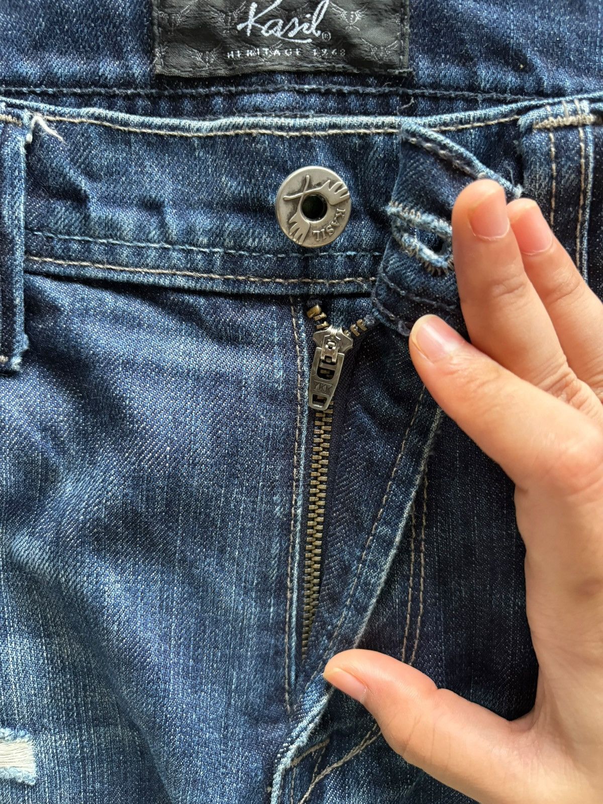 Japanese Brand Vintage Japanese Brand Blue Wash Distressed Bootcut Jeans Size US 32 / EU 48 - 3 Thumbnail