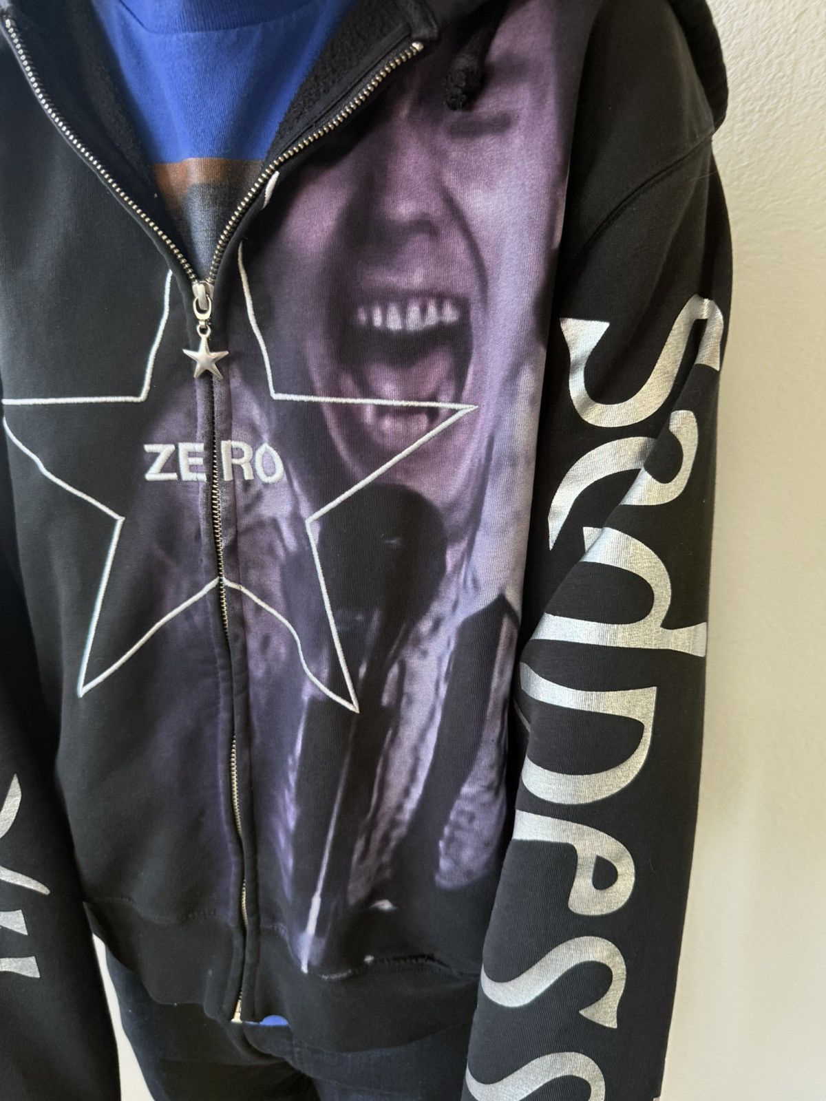 トップス heaven by marc jacobs ZERO ZIP-UP HOODIE Heaven By Marc Jacobs Zero Smashing Pumpkins Zip Up