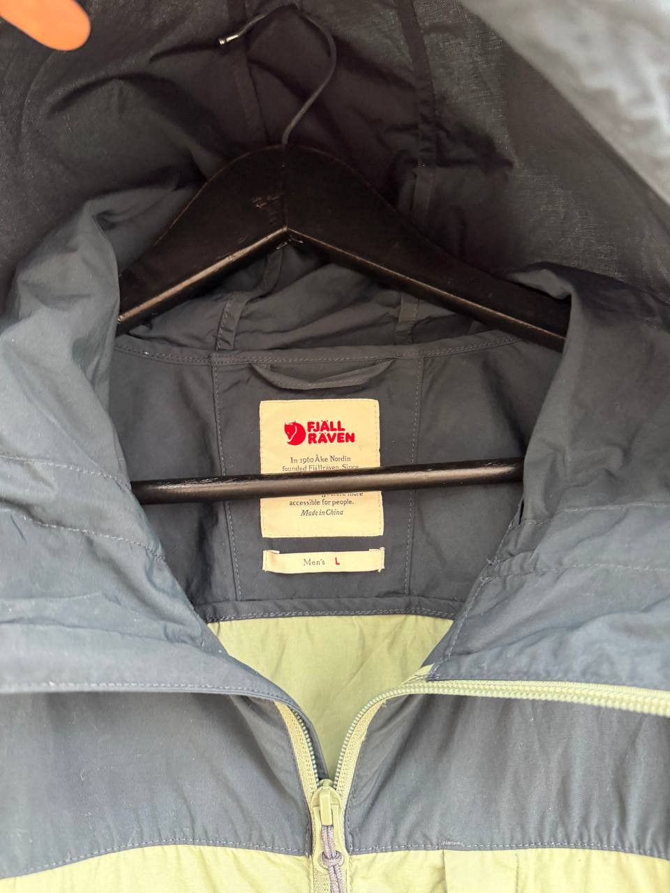 Fjallraven Fjall Raven High Coast Windbreaker Men's Jacket Size US L / EU 52-54 / 3 - 4 Thumbnail