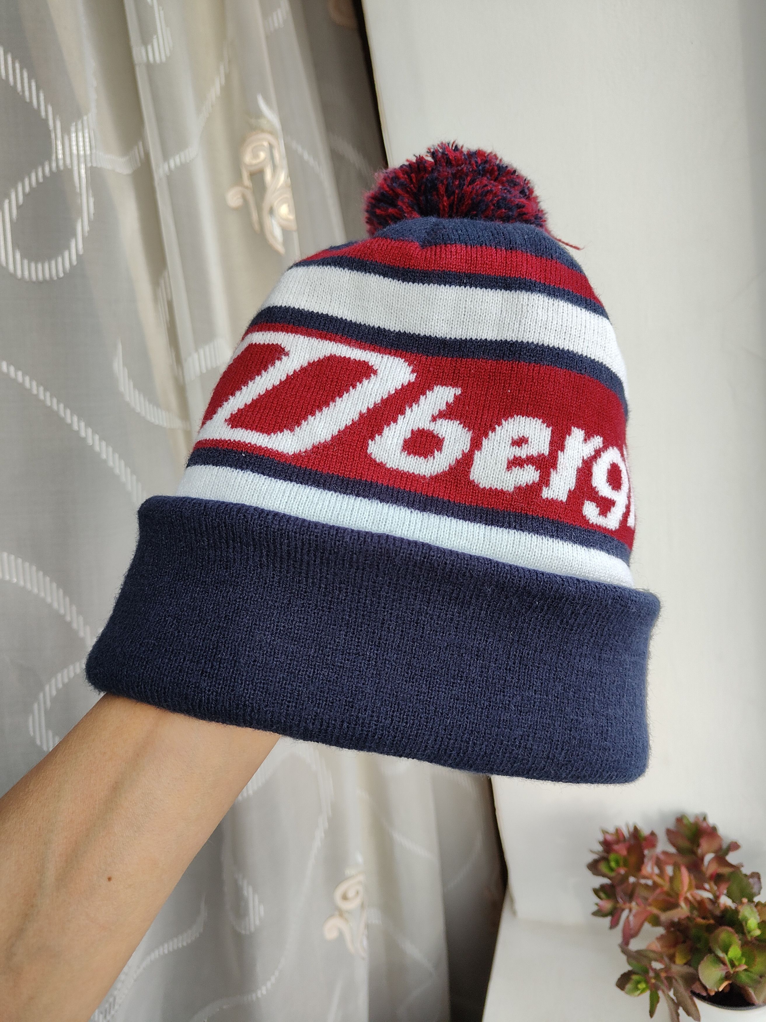 Berghaus Berghaus beanie hat winter hat with pom-pom Berghaus Size ONE SIZE - 5 Thumbnail