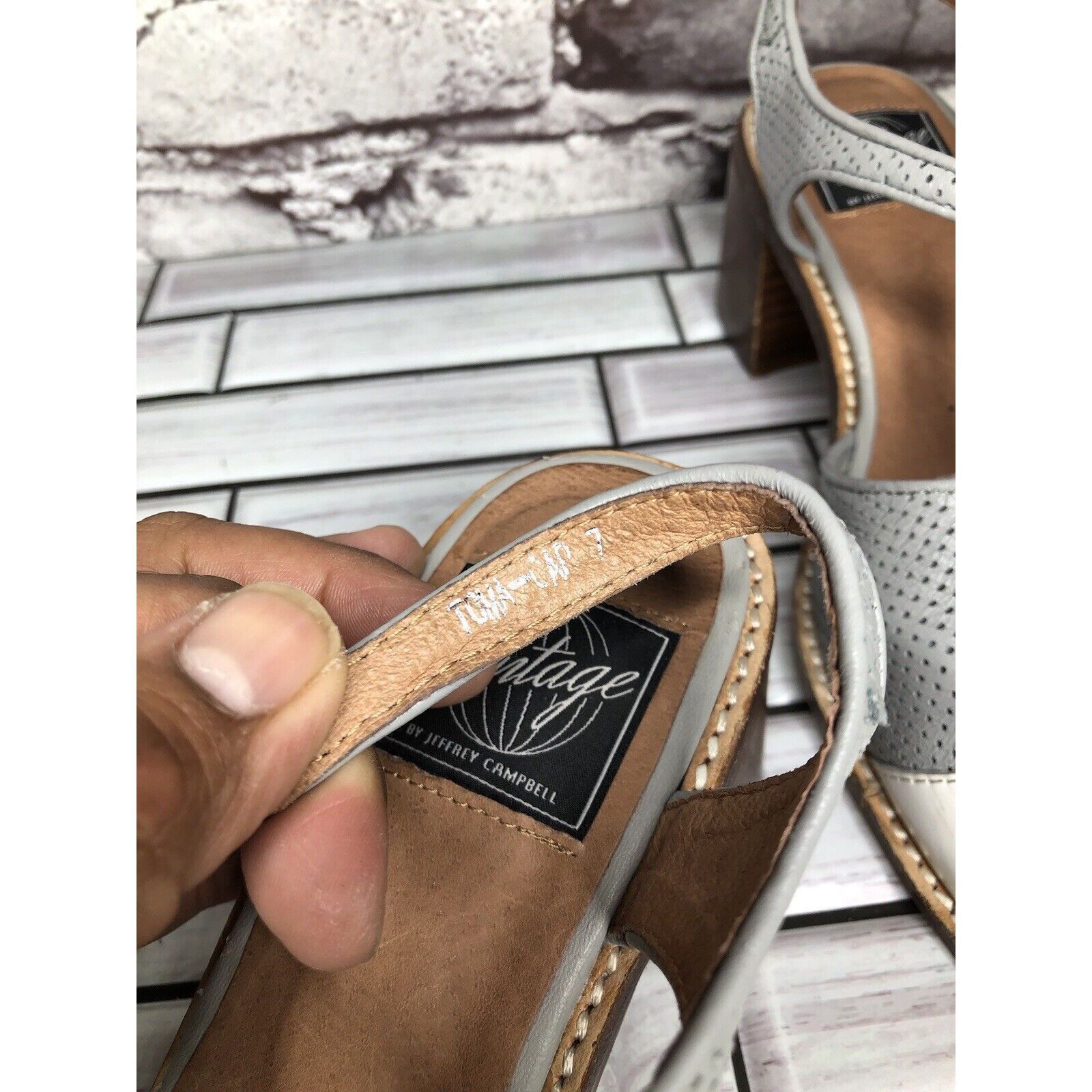 Jeffrey Campbell Vintage Jeffrey Campbell White Cap Gray Leather Perforated S Size US 7 / IT 37 - 16 Thumbnail