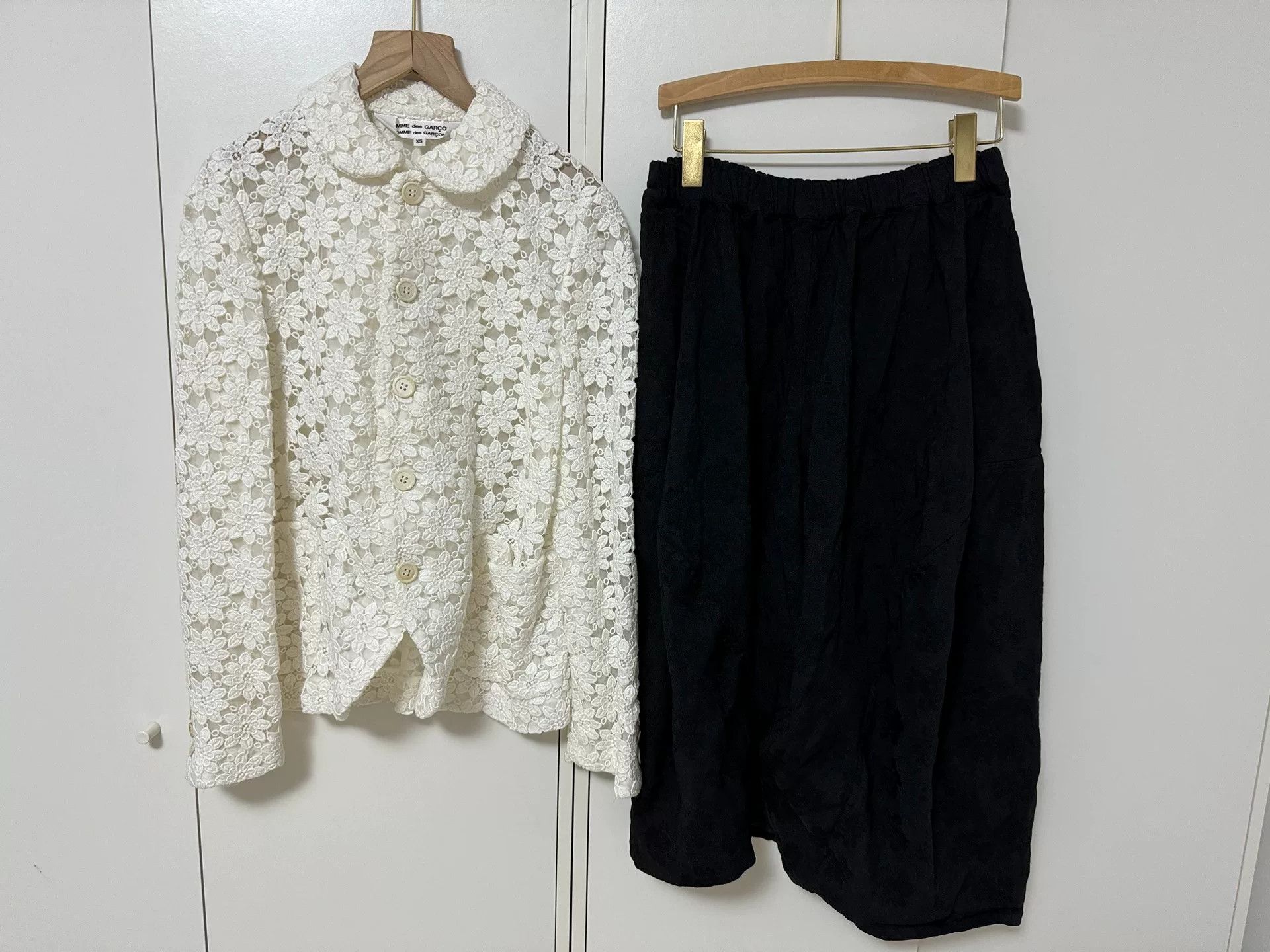 Comme des Garcons CDG White Lace Top & Black Skort Set Size US XS / EU 42 / 0 - 1 Thumbnail