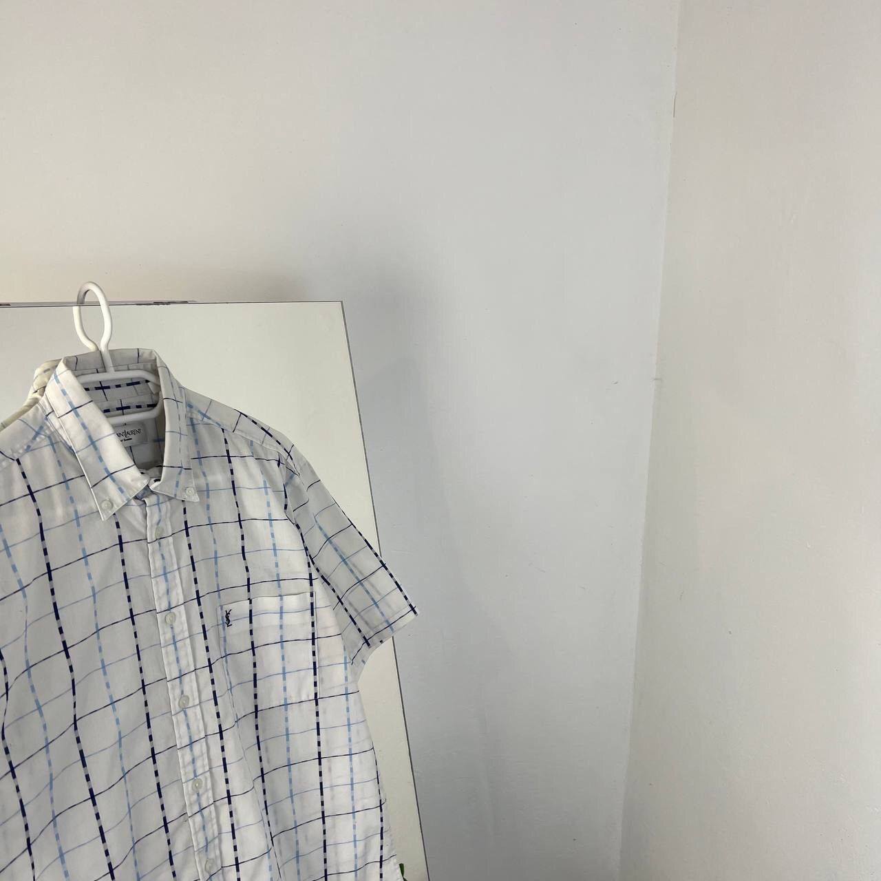 Yves Saint Laurent Yves Saint Lauren Vintage Button Up Shirt Pocket Mini Logo Size US L / EU 52-54 / 3 - 2 Thumbnail