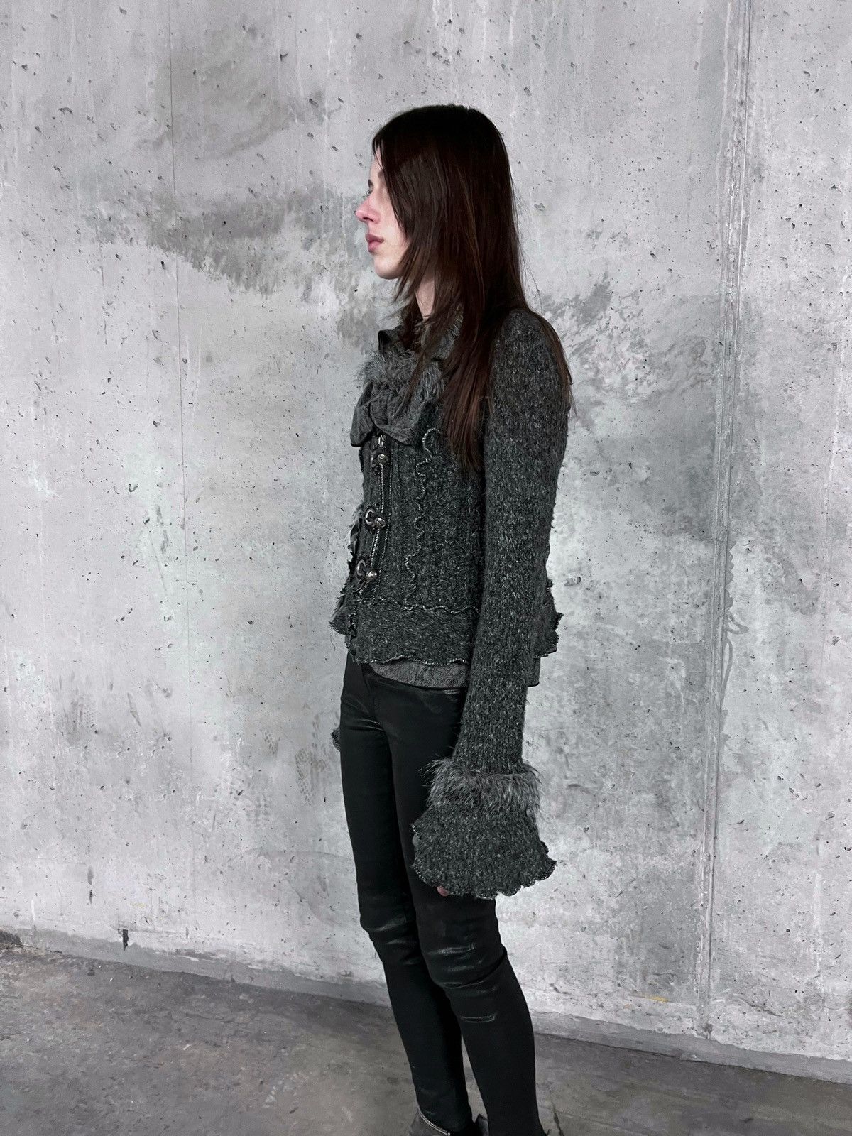 Japanese Brand Textured Detailed Cropped Faux Fur Avant Garde Cardigan Size L / US 10 / IT 46 - 5 Thumbnail