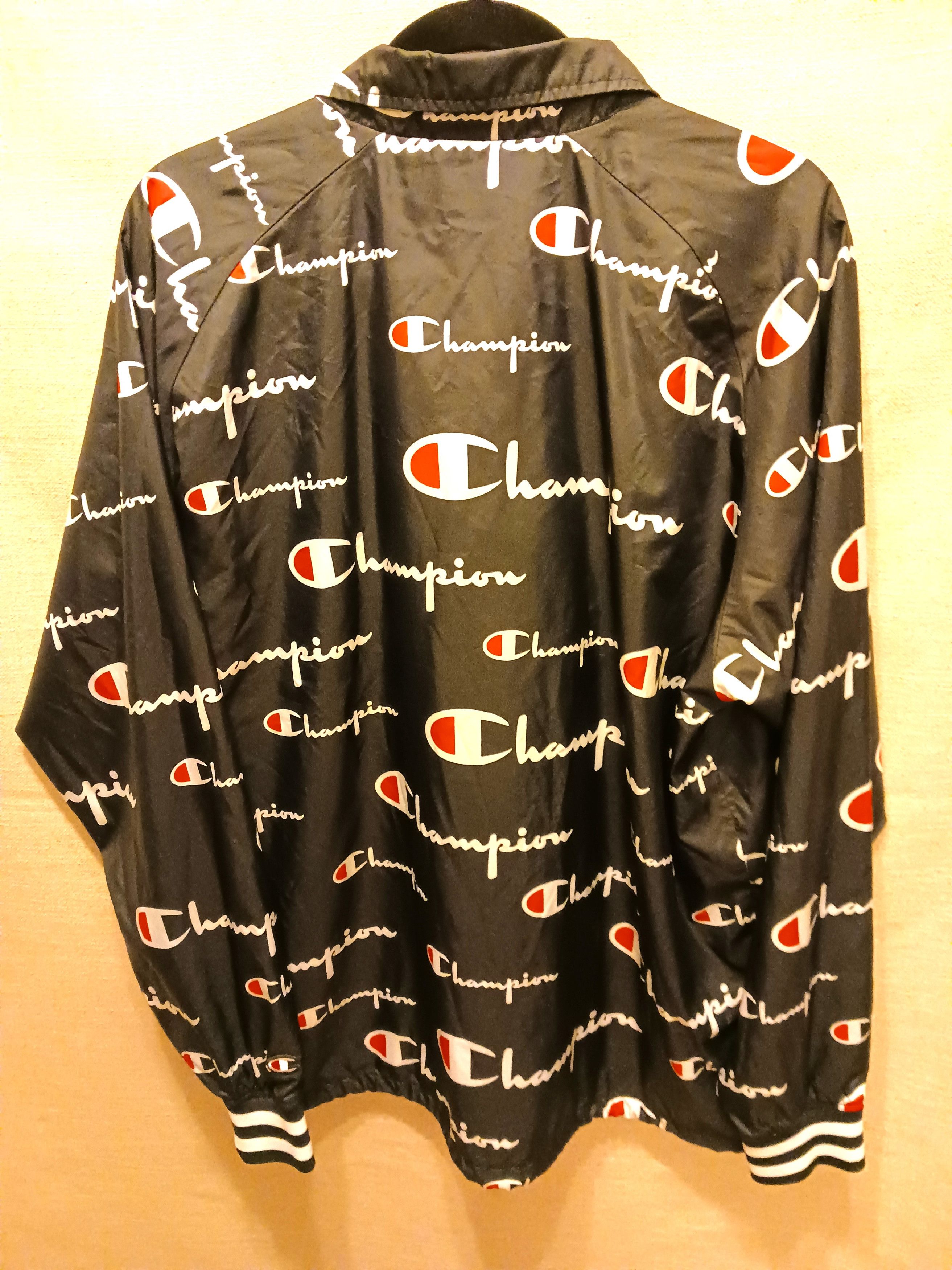 Champion Men's Logo Windbreaker/Warmup Jacket Size US XL / EU 56 / 4 - 2 Thumbnail