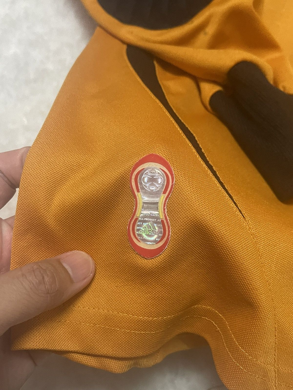 Adidas × Other Liverpool Reina Jersey 2006-2007 Size US M / EU 48-50 / 2 - 3 Thumbnail