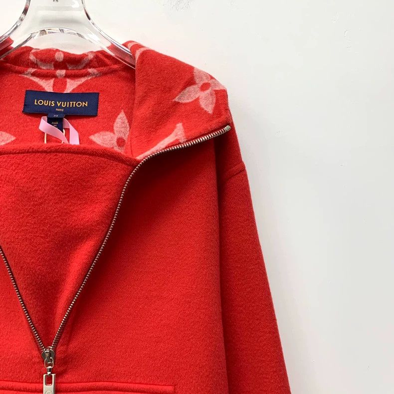 Louis Vuitton Louis Vuitton Long Sleeve Hooded Jacket with Red Lining, l Size XXS / US 00 / IT 34 - 3 Thumbnail