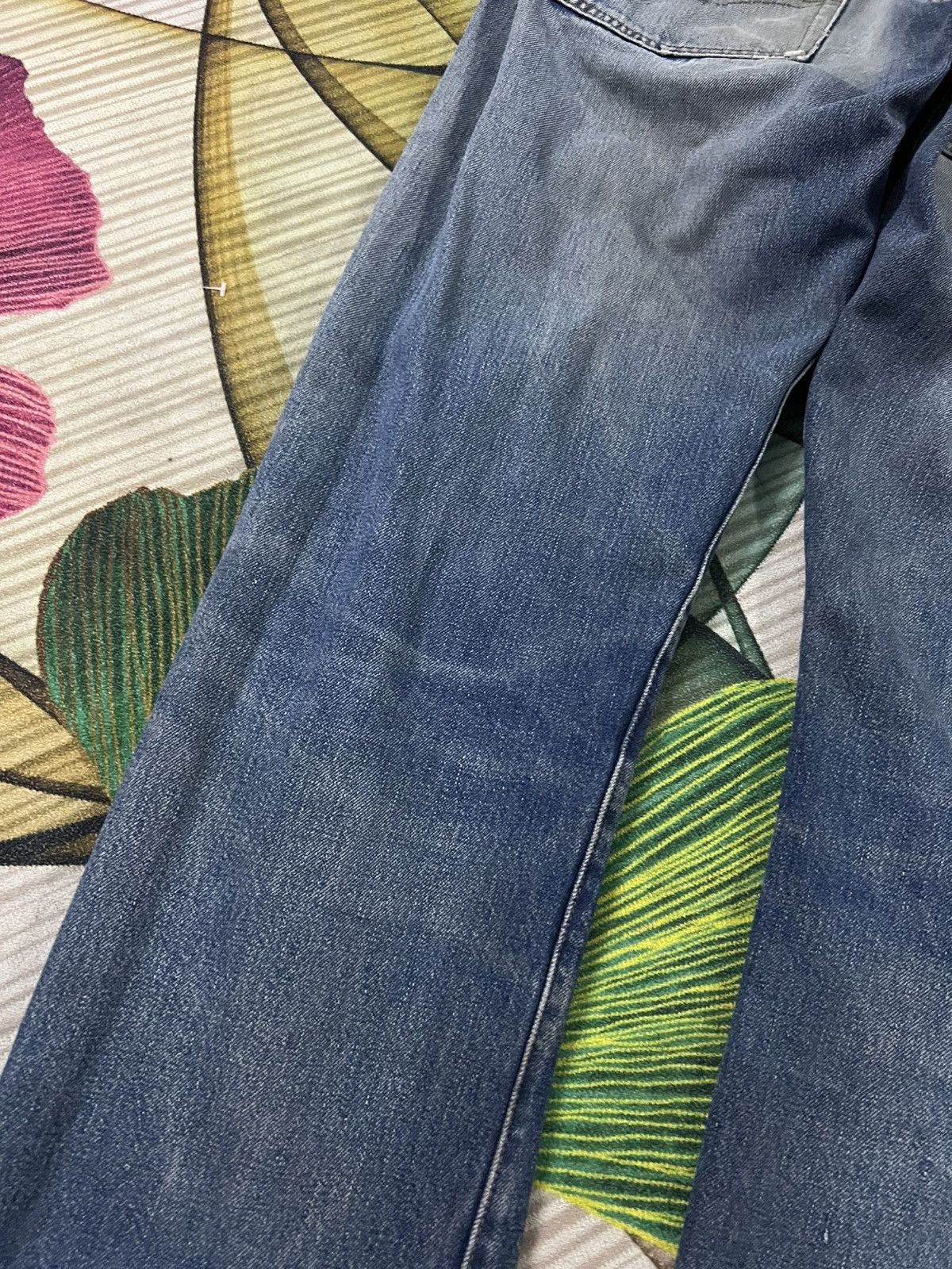 Levi's Vintage 1993 Levis 501 E Selvedge Distressed Ripped Jean Size US 29 - 16 Thumbnail