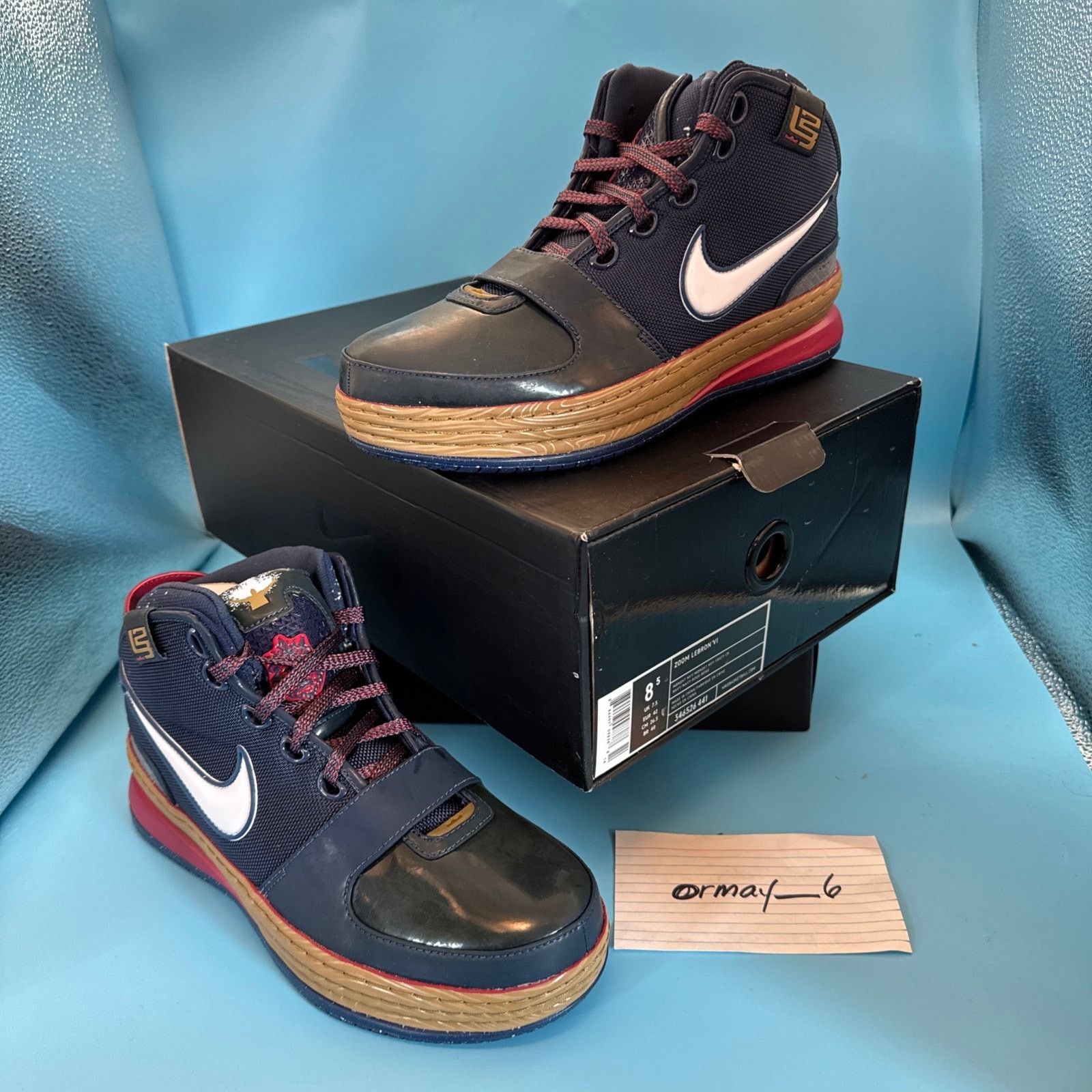 Nike Nike Zoom Lebron VI "Chalk" m8.5 w10 Size US 8.5 / EU 41-42 - 1 Thumbnail