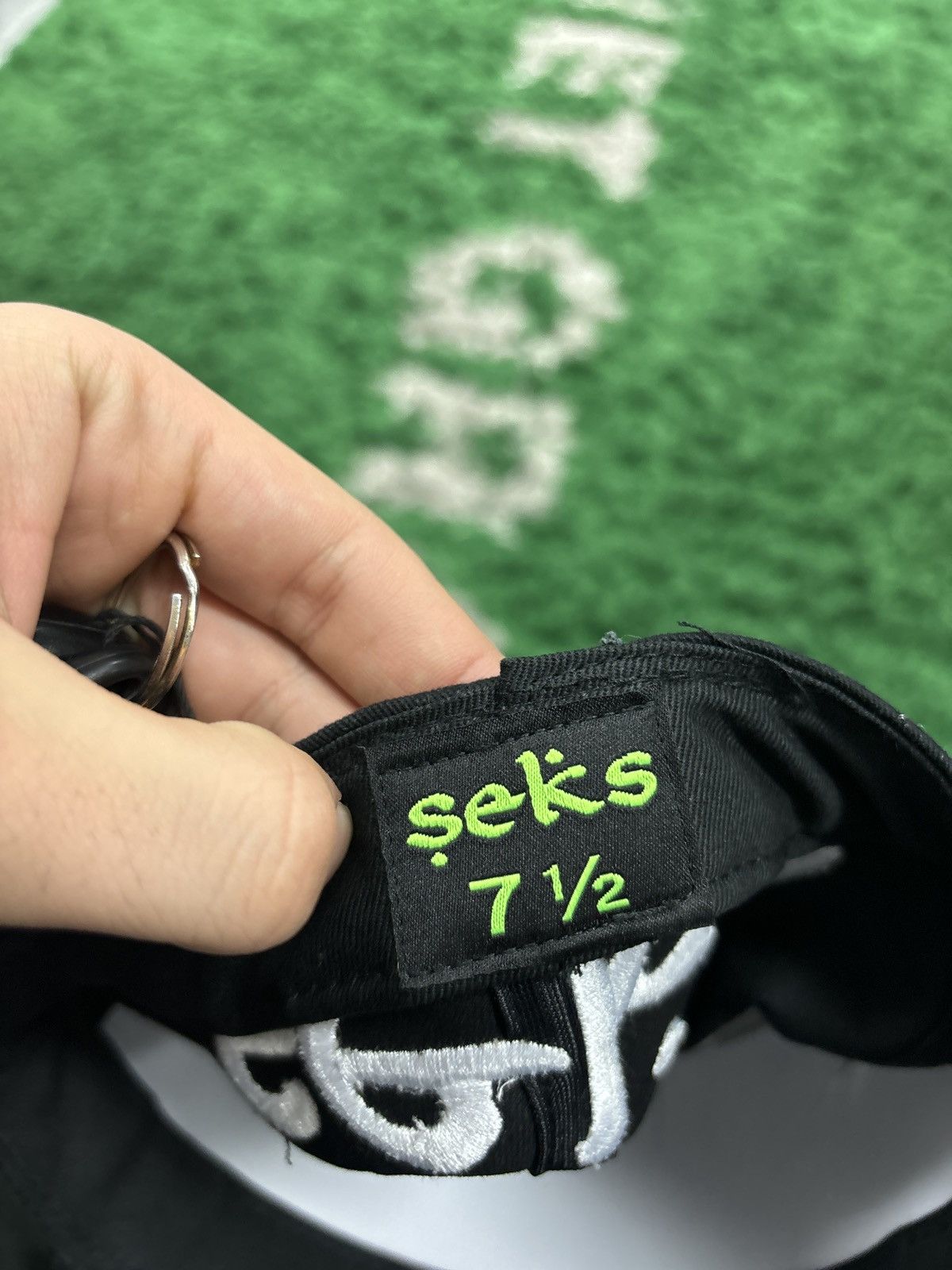 Other Seks fitted hat black white 7 1/2 Size ONE SIZE - 3 Thumbnail