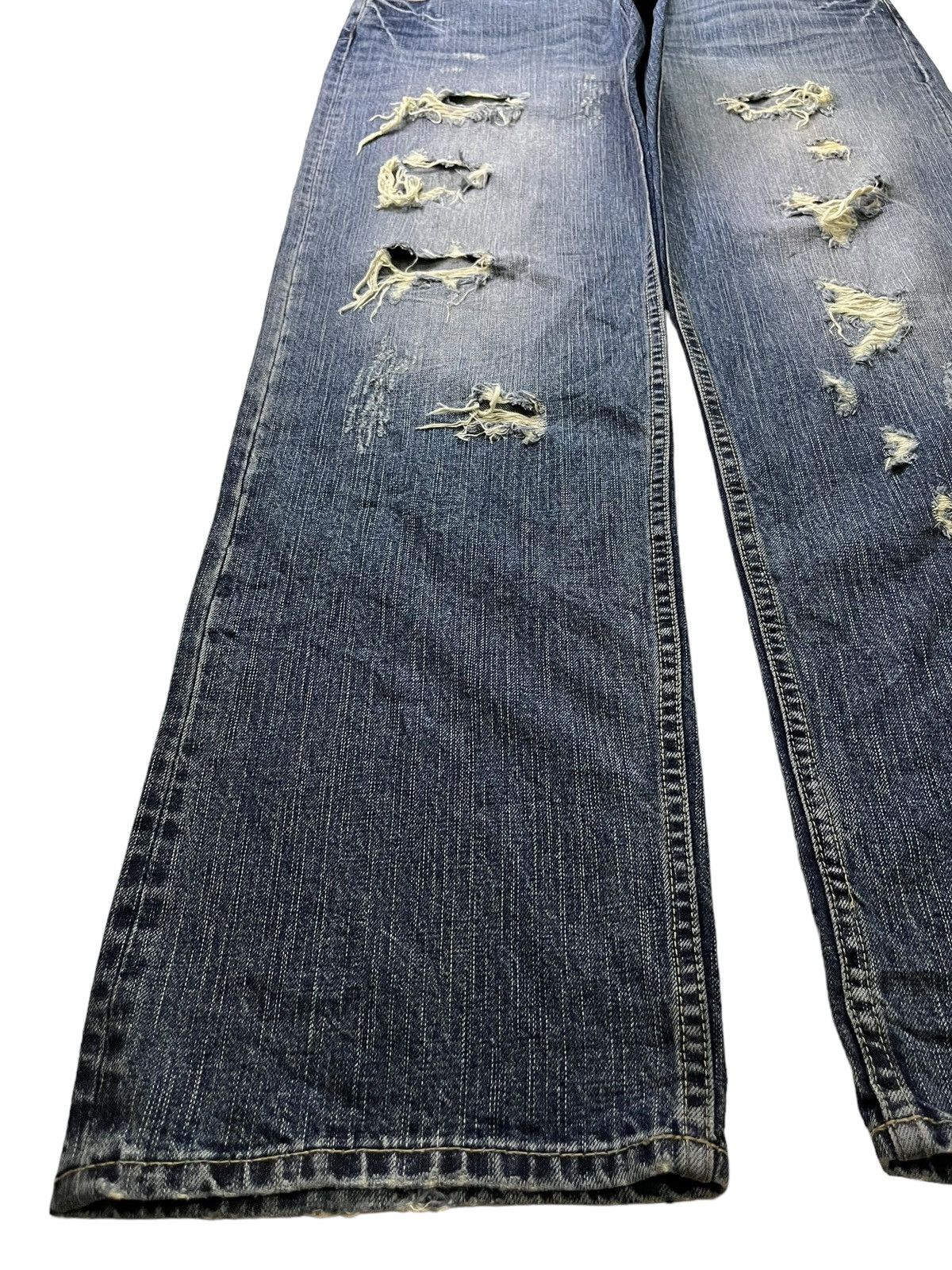 Japanese Brand Vintage Japanese Brand Bleached Style Distressed Baggy Jeans Size US 37 - 6 Thumbnail
