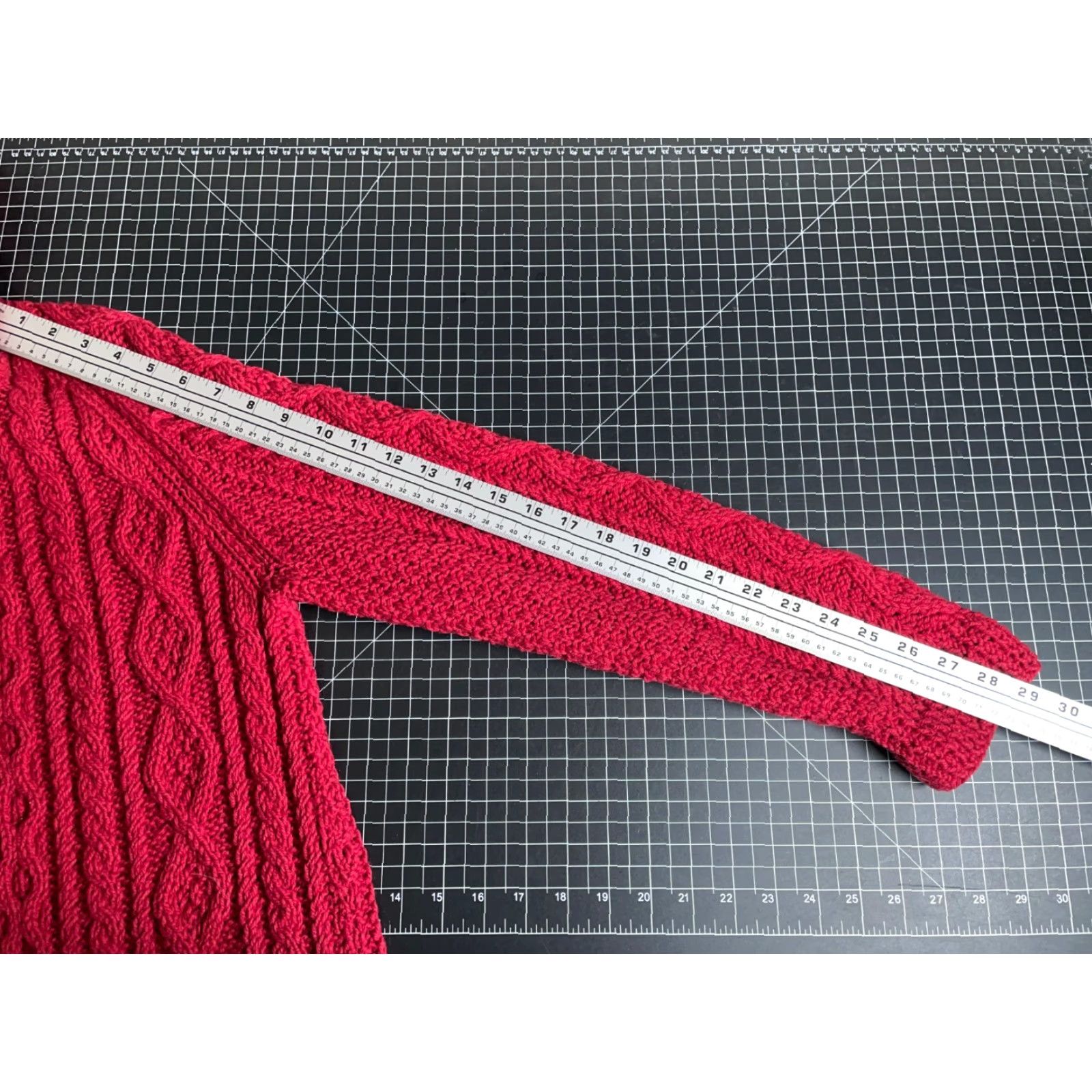 Vintage VINTAGE Unbranded Red Wool Cable Knit Hooded Sweater Women Medium Heavyweight Cardigan Crew Neck Long Sleeve Fall Winter Mens? Size M / US 6-8 / IT 42-44 - 7 Thumbnail