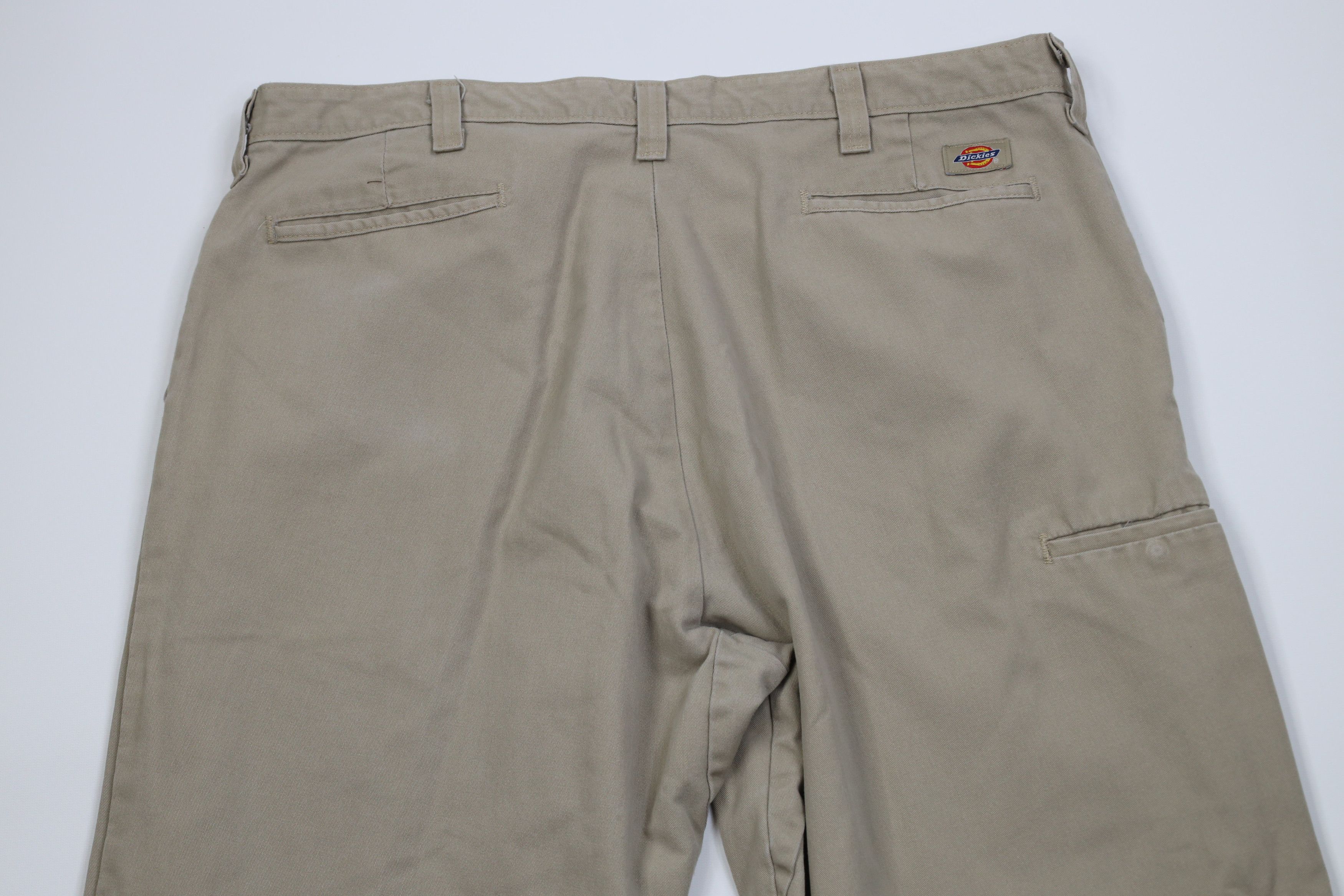 Dickies Vintage Dickies Spell Wide Leg Dungaree Pants Beige Workwear Size US 42 / EU 58 - 8 Thumbnail