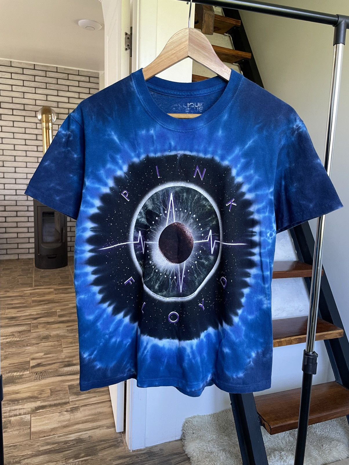 Band Tees × Liquid Blue × Pink Floyd Pink Floyd Vintage 2005 Liquid Blue Tie Dye Pulse Band Tee Size US S / EU 44-46 / 1 - 1 Thumbnail