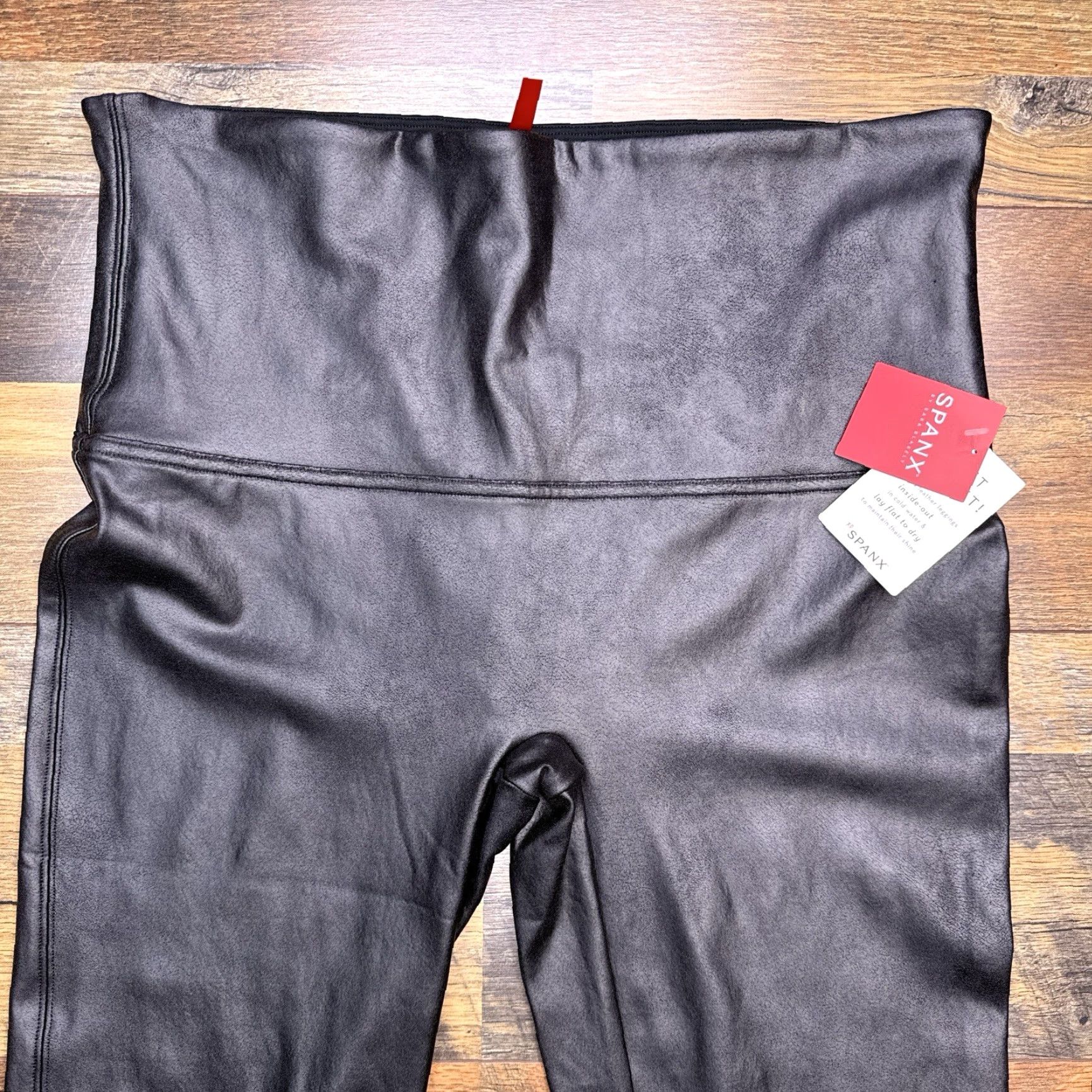 Spanx VINTAGE: No Spanx Leggings Womens 1X Black Faux Leather Shaping Slimming Stretch Ankle 26in Inseam | Black Size 40" / US 18 - 2 Thumbnail