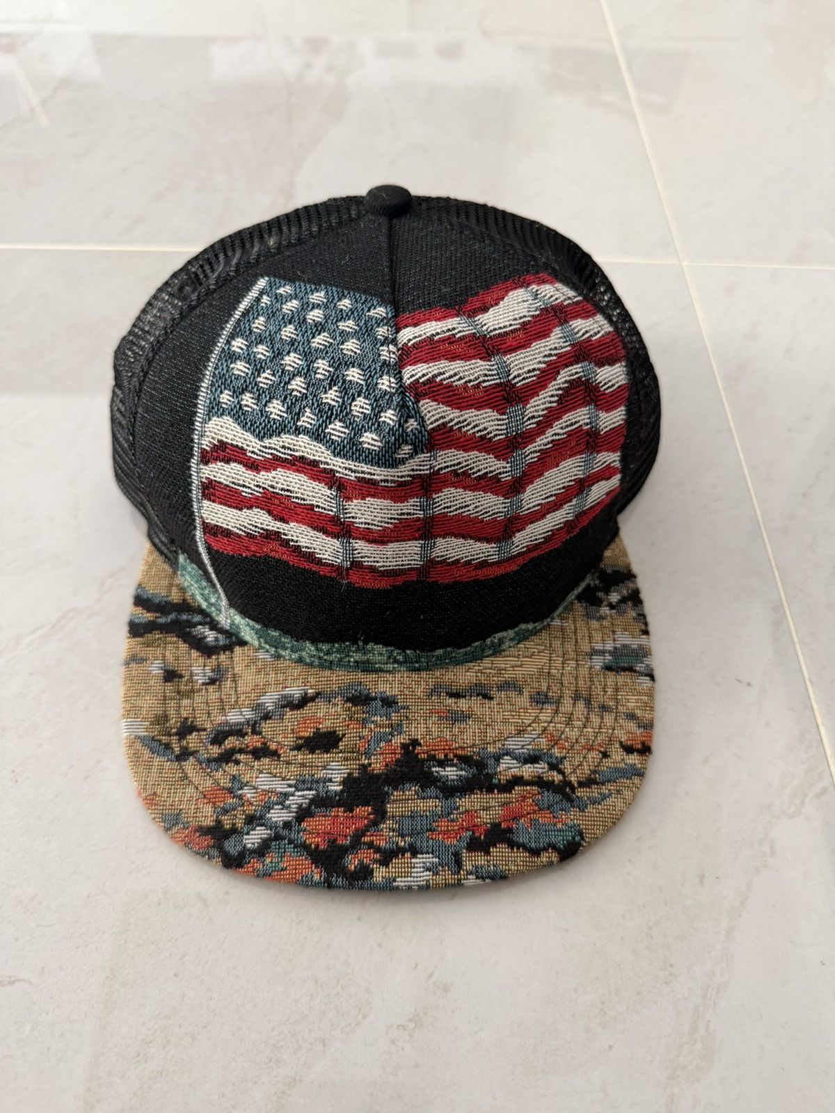 Saint Laurent Paris Saint Laurent SS16 Moon USA Flag Snapback Size ONE SIZE - 1 Thumbnail