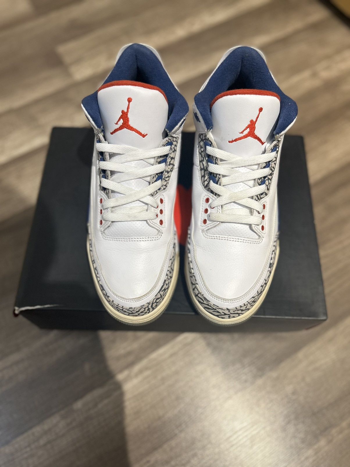 Jordan Brand 2016 True Blue 3 Size US 10.5 / EU 43-44 - 3 Thumbnail